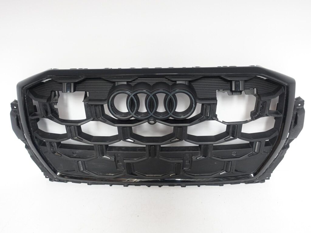 AUDI Q7 SQ7 II 4M0 LIFT (DRUGI LIFT) S-LINE 24- GRILL ATRAPA ACC KAMERA PDC AUDI Q7 SQ7 II 4M0 LIFT (DRUGI LIFT) S-LINE 24- GRILL ATRAPA ACC KAMERA PDC