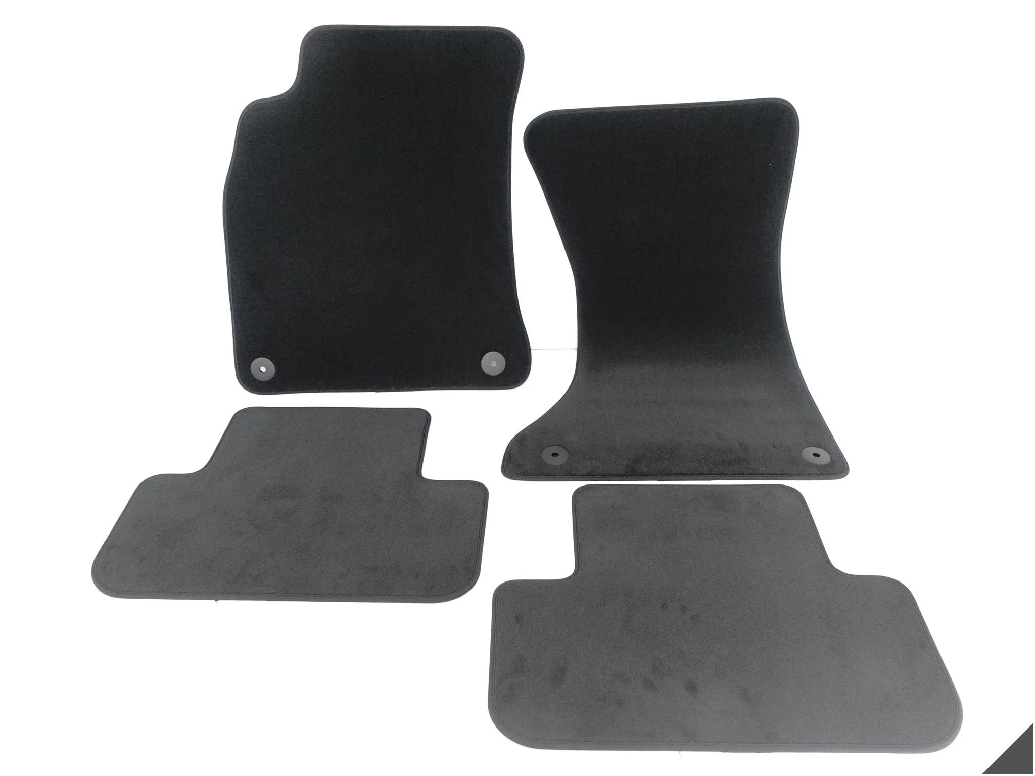 AUDI A5 S5 8T0 A4 S4 8K0 B8 LIFT 11-16 KOMPLET DYWANIKÓW WELUROWYCH EU QA5 AUDI A5 S5 8T0 A4 S4 8K0 B8 LIFT 11-16 KOMPLET DYWANIKÓW WELUROWYCH EU QA5