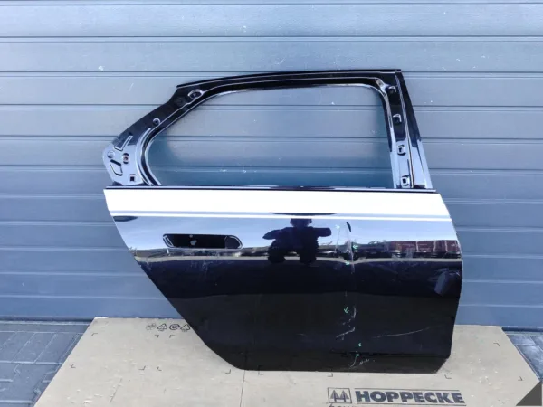 BMW 7 i7 G70 22- DRZWI DOOR PRAWE TYŁ