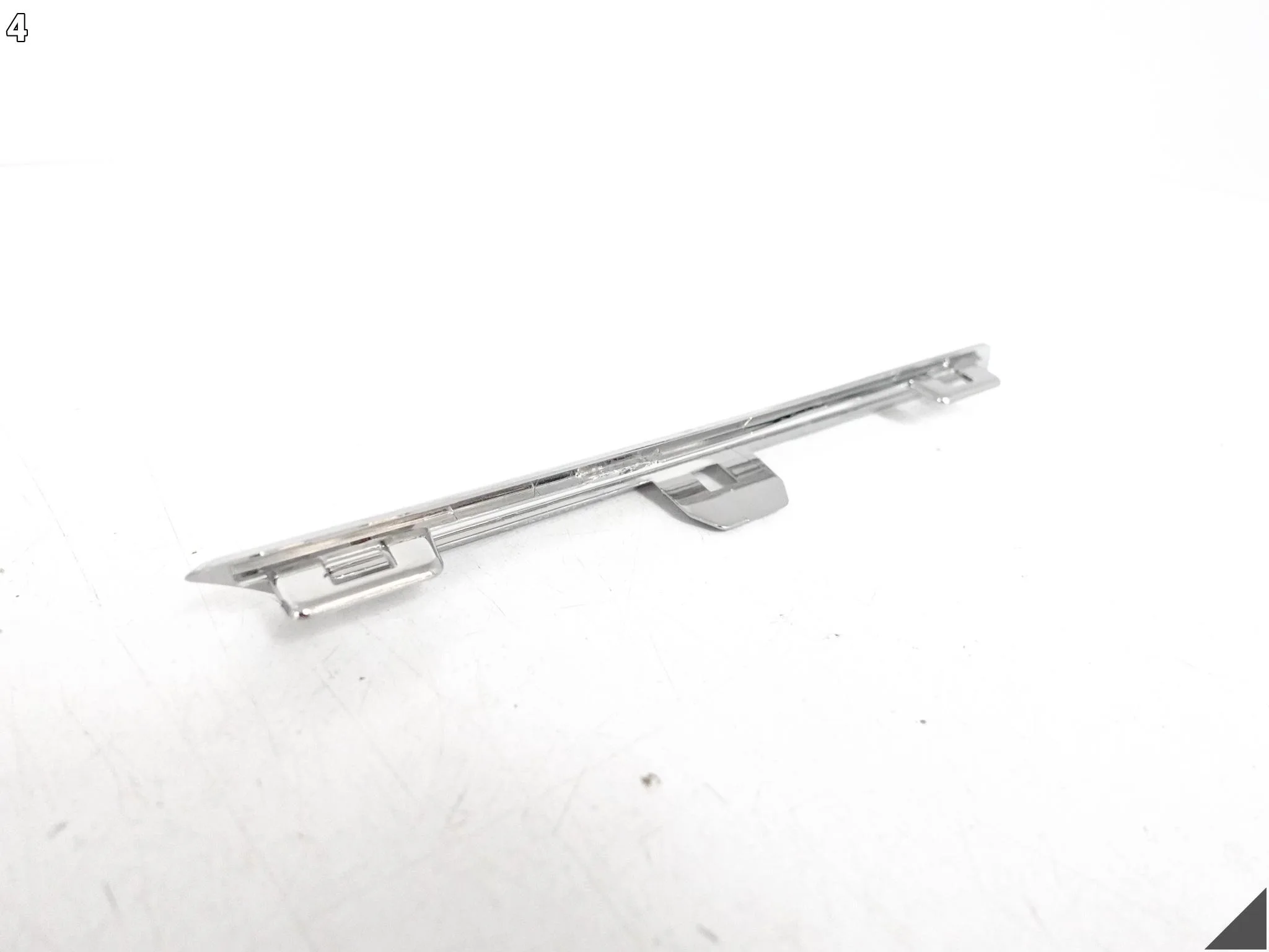 RENAULT MEGANE IV 4 16-20 LISTWA CHROM GRILLA ATRAPY PRZÓD LEWY RENAULT MEGANE IV 4 16-20 LISTWA CHROM GRILLA ATRAPY PRZÓD LEWY - obrazek 5