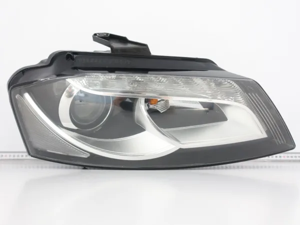 AUDI A3 S3 RS3 8P0 LIFT 08-12 LAMPA XENON + LED NIESKRĘTNA PRAWA PRZÓD EU AUDI A3 S3 RS3 8P0 LIFT 08-12 LAMPA XENON + LED NIESKRĘTNA PRAWA PRZÓD EU