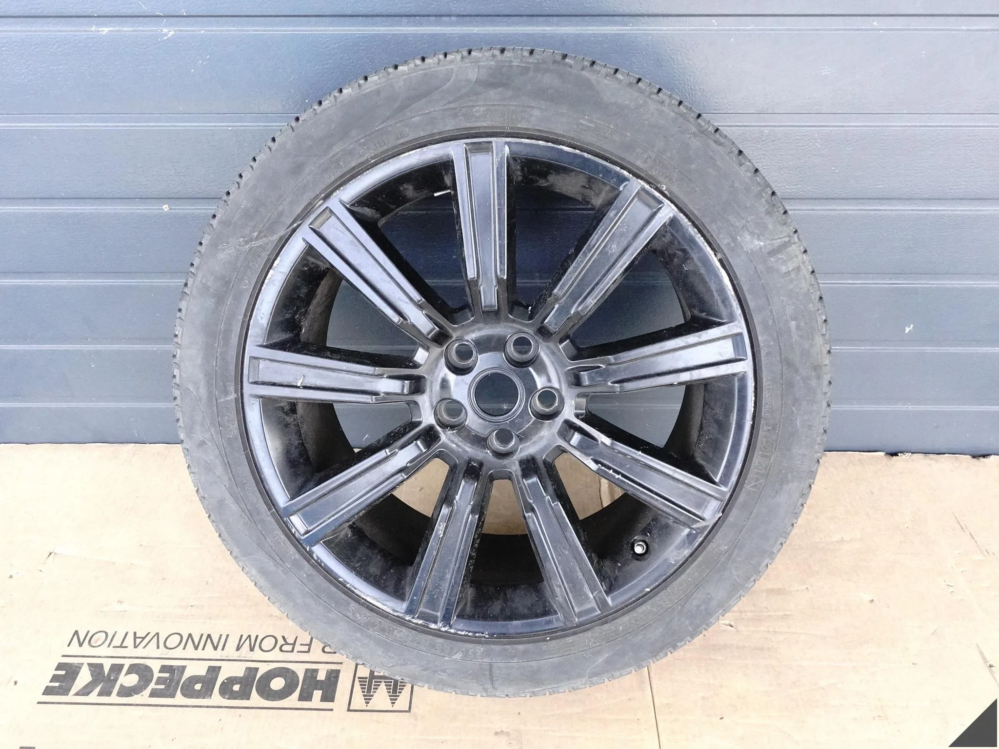 RANGE ROVER SPORT II L494 FELGA 9,5Jx21 ET49 5×120 OPONA PIRELLI 275/45 R21 RANGE ROVER SPORT II L494 FELGA 9,5Jx21 ET49 5x120 OPONA PIRELLI 275/45 R21