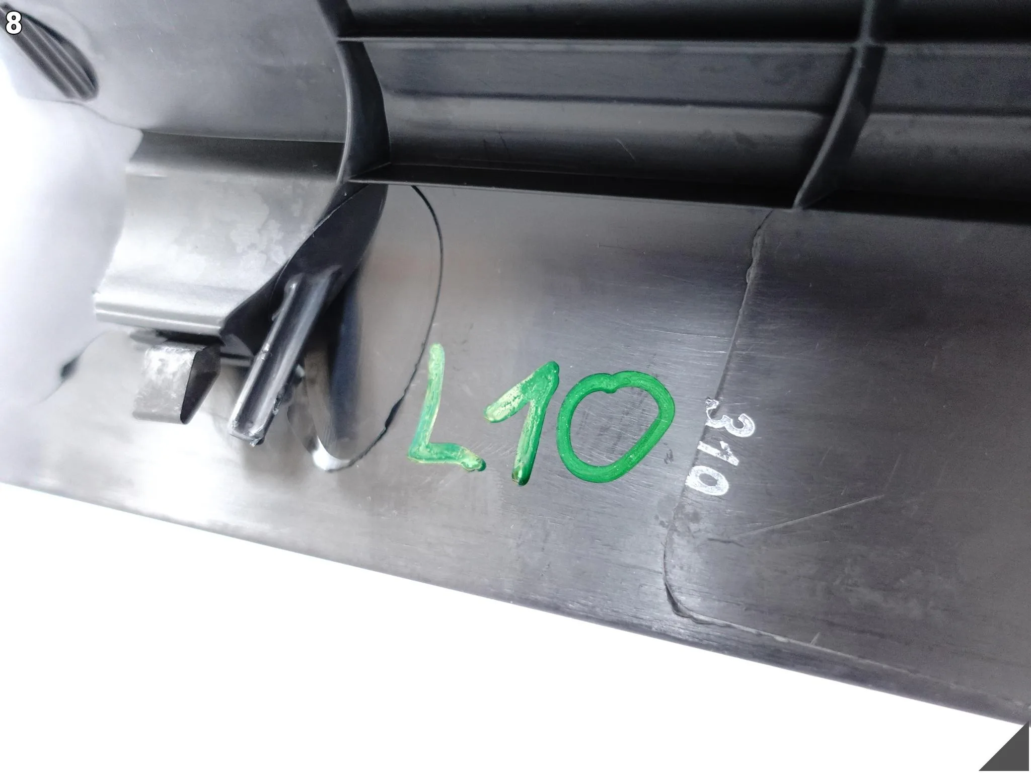 AUDI A5 S5 8T0 A4 S4 8K0 B8 LIFT 11-16 OSŁONA LISTWA SŁUPEK A PRÓG LEWA AUDI A5 S5 8T0 A4 S4 8K0 B8 LIFT 11-16 OSŁONA LISTWA SŁUPEK A PRÓG LEWA - obrazek 9