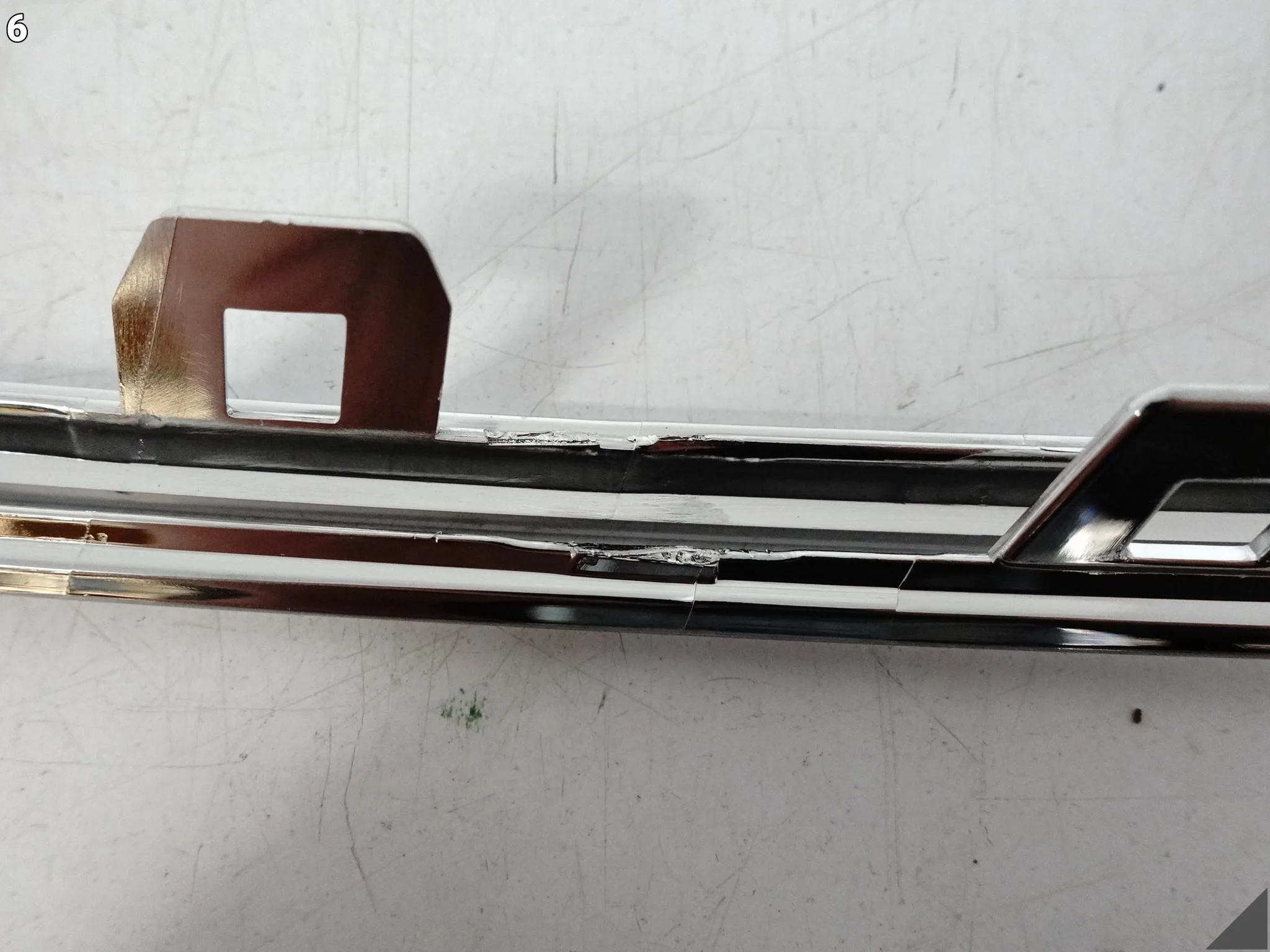RENAULT MEGANE IV 4 16-20 LISTWA CHROM GRILLA ATRAPY PRZÓD GÓRNA PRAWA RENAULT MEGANE IV 4 16-20 LISTWA CHROM GRILLA ATRAPY PRZÓD GÓRNA PRAWA - obrazek 7