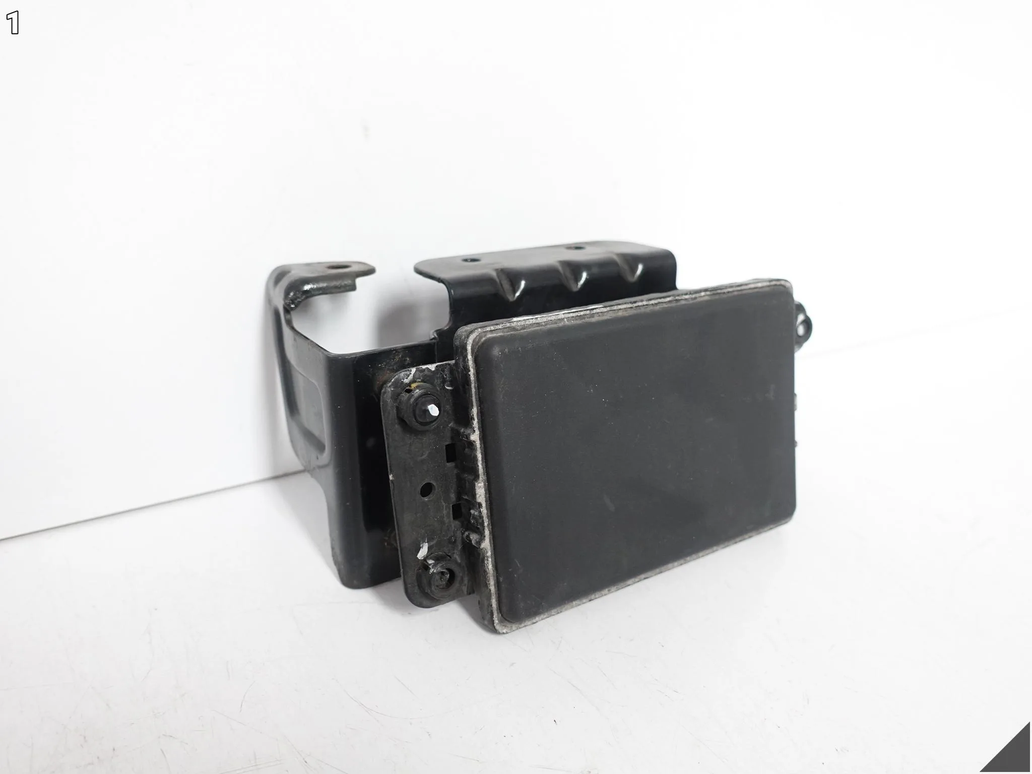 HYUNDAI TUCSON III 3 TL 15-20 MODUŁ RADAR SENSOR ACC DISTRONIC CZUJNIK HYUNDAI TUCSON III 3 TL 15-20 MODUŁ RADAR SENSOR ACC DISTRONIC CZUJNIK - obrazek 2