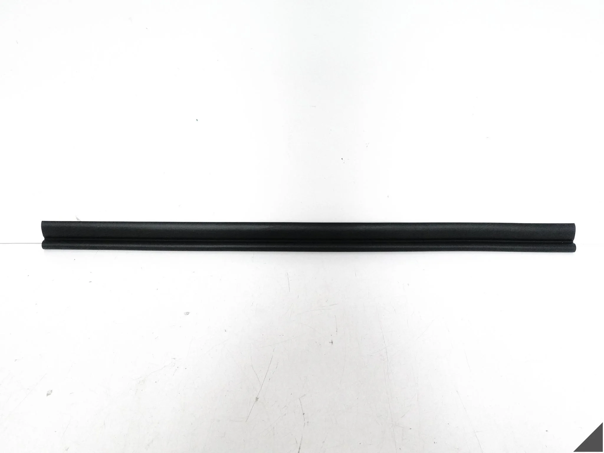 BMW X1 U11 22- X2 U10 23- USZCZELKA MASKI PASA PRZEDNIEGO PRZÓD 9883422 BMW X1 U11 22- X2 U10 23- USZCZELKA MASKI PASA PRZEDNIEGO PRZÓD 9883422