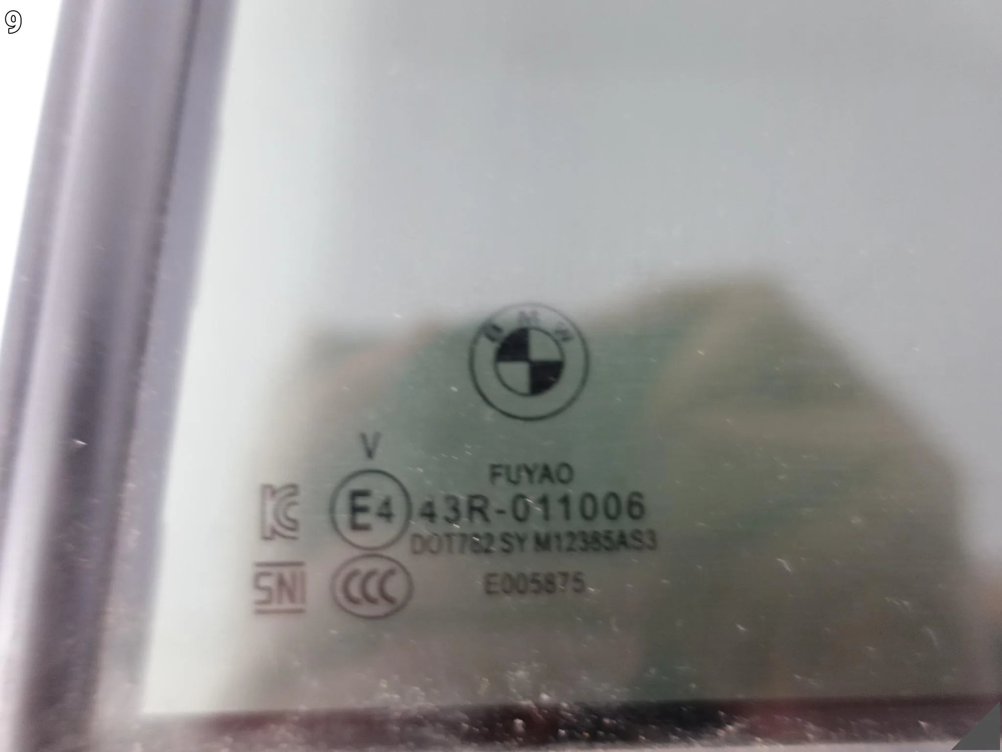 BMW 3 G21 M3 G81 TOURING KOMBI 18- SZYBA BOCZNA TRÓJKĄT DRZWI LEWA TYŁ BMW 3 G21 M3 G81 TOURING KOMBI 18- SZYBA BOCZNA TRÓJKĄT DRZWI LEWA TYŁ - obrazek 10