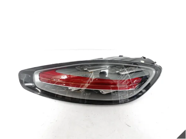 PORSCHE 718 CAYMAN 982C BOXSTER 982 16-25 LAMPA LED W BŁOTNIK PRAWA TYŁ EU PORSCHE 718 CAYMAN 982C BOXSTER 982 16-25 LAMPA LED W BŁOTNIK PRAWA TYŁ EU