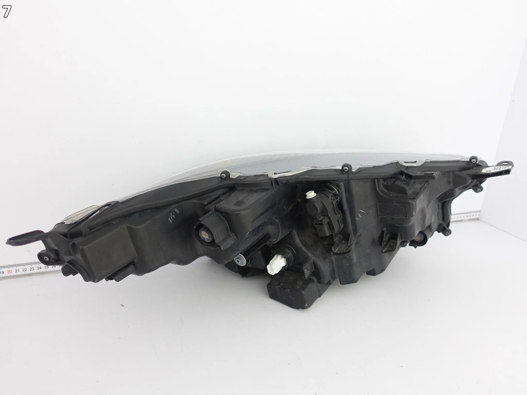 TOYOTA YARIS IV 4 XP210 GR 20- LAMPA FULL LED LEWA PRZÓD EUROPA TOYOTA YARIS IV 4 XP210 GR 20- LAMPA FULL LED LEWA PRZÓD EUROPA - obrazek 8