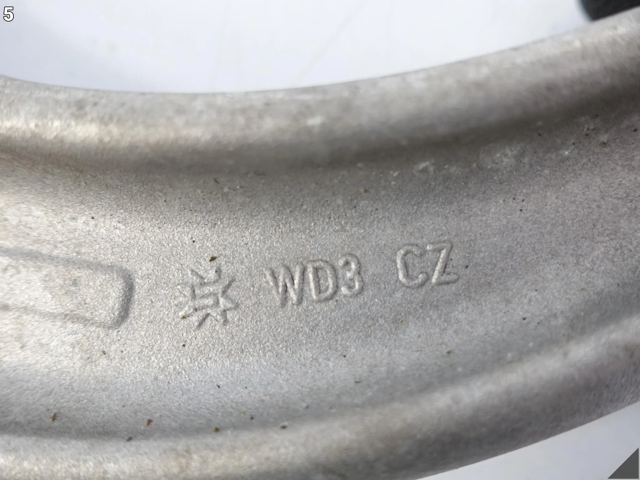 AUDI A5 8W6 F5 A4 8W0 B9 15-24 WAHACZ DOLNY ZAWIESZENIA PRZÓD LEWY AUDI A5 8W6 F5 A4 8W0 B9 15-24 WAHACZ DOLNY ZAWIESZENIA PRZÓD LEWY - obrazek 6