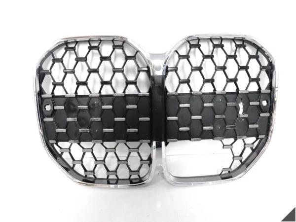 BMW 4 G22 G23 G26 20- GRILL ATRAPA KRATKA WLOT W ZDERZAK PRZÓD 7450404