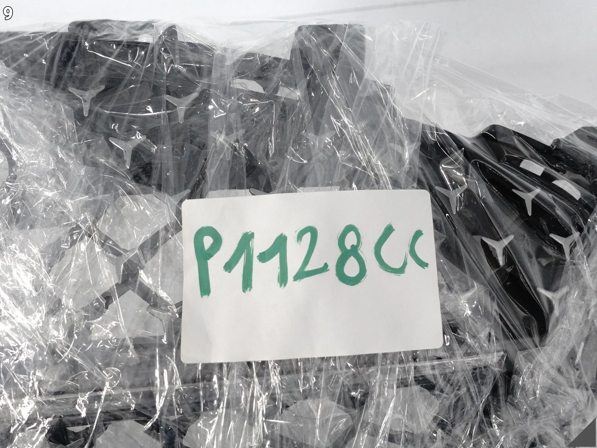 MERCEDES CLA X118 C118 AMG LIFT 22- GRILL ATRAPA WLOT W ZDERZAK PDC PRZÓD MERCEDES CLA X118 C118 AMG LIFT 22- GRILL ATRAPA WLOT W ZDERZAK PDC PRZÓD - obrazek 10