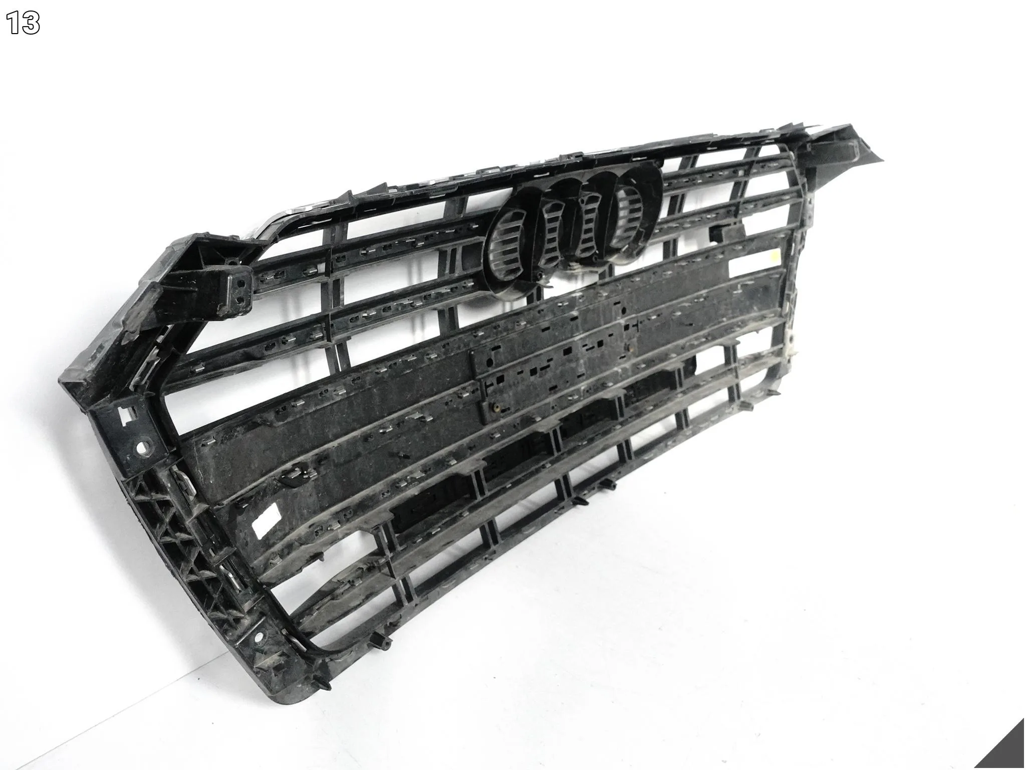 AUDI S5 8W6 F5 B9 16-19 GRILL ATRAPA KRATKA W ZDERZAK PRZÓD 8W6853651AT AUDI S5 8W6 F5 B9 16-19 GRILL ATRAPA KRATKA W ZDERZAK PRZÓD 8W6853651AT - obrazek 14