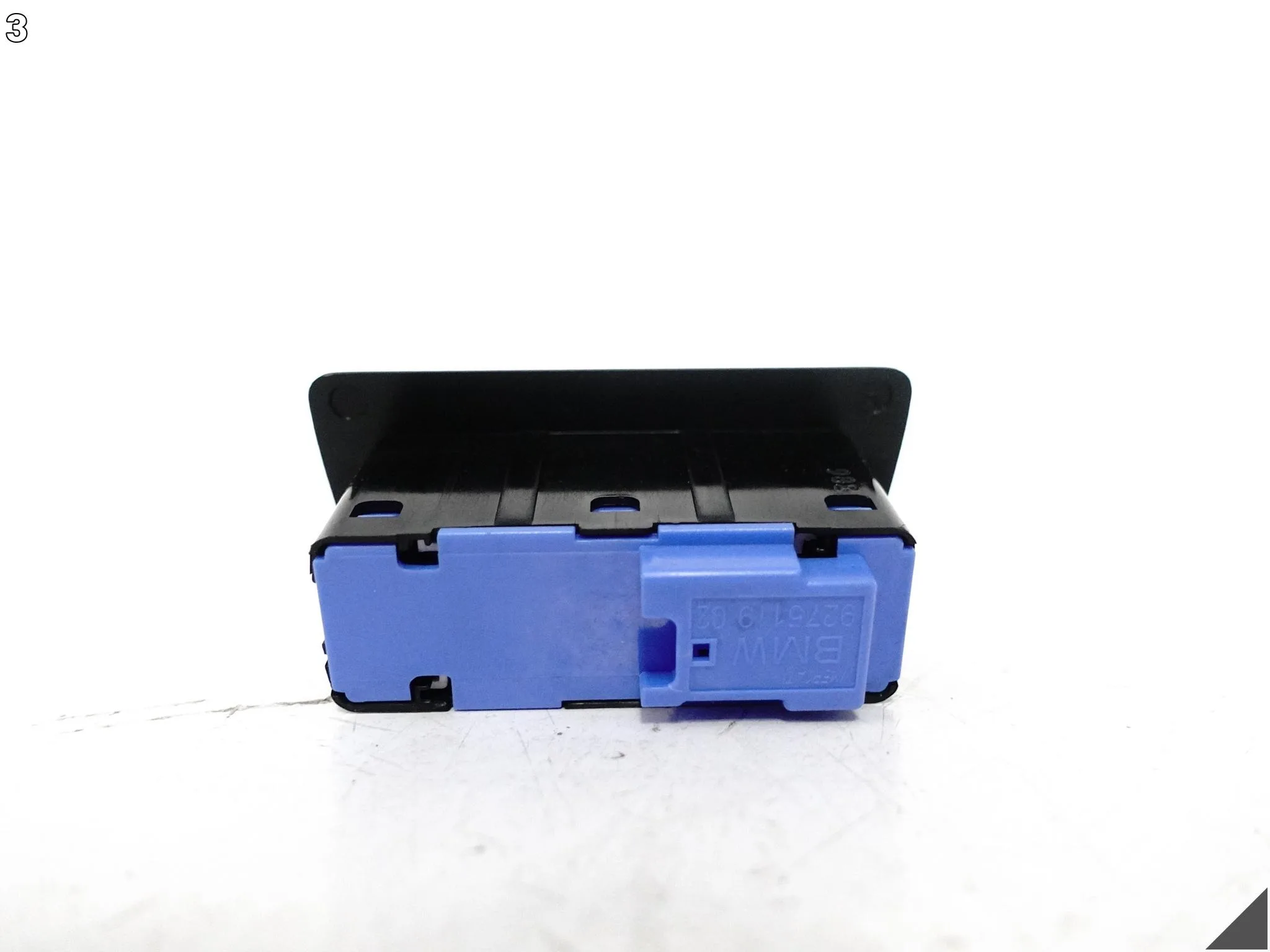 BMW MINI PRZEŁĄCZNIK PRZYCISK KLAPY POKRYWY BAGAŻNIKA TYŁ 9275119 BMW MINI PRZEŁĄCZNIK PRZYCISK KLAPY POKRYWY BAGAŻNIKA TYŁ 9275119 - obrazek 4