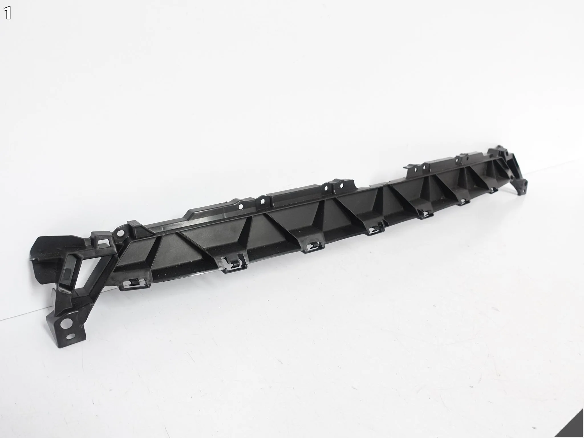 AUDI TT 8S0 LIFT 18-23 LISTWA OSŁONA NAKŁADKA ATRAPY GRILLA ZDERZAKA AUDI TT 8S0 LIFT 18-23 LISTWA OSŁONA NAKŁADKA ATRAPY GRILLA ZDERZAKA - obrazek 2