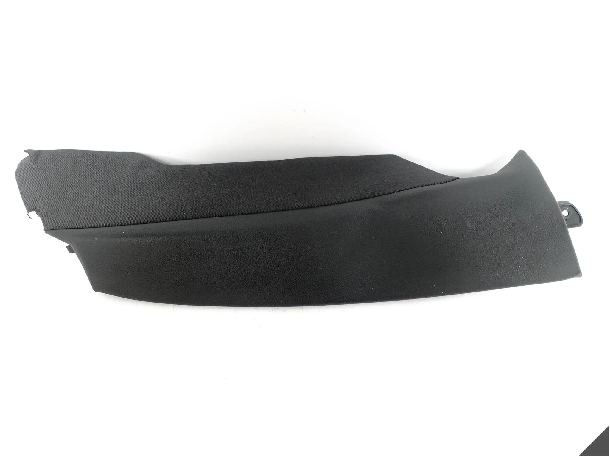 AUDI A5 8T0 A4 8K0 LIFT 11-16 BOCZEK TAPICERKA TYLNEJ KANAPY PRAWY MILANO AUDI A5 8T0 A4 8K0 LIFT 11-16 BOCZEK TAPICERKA TYLNEJ KANAPY PRAWY MILANO
