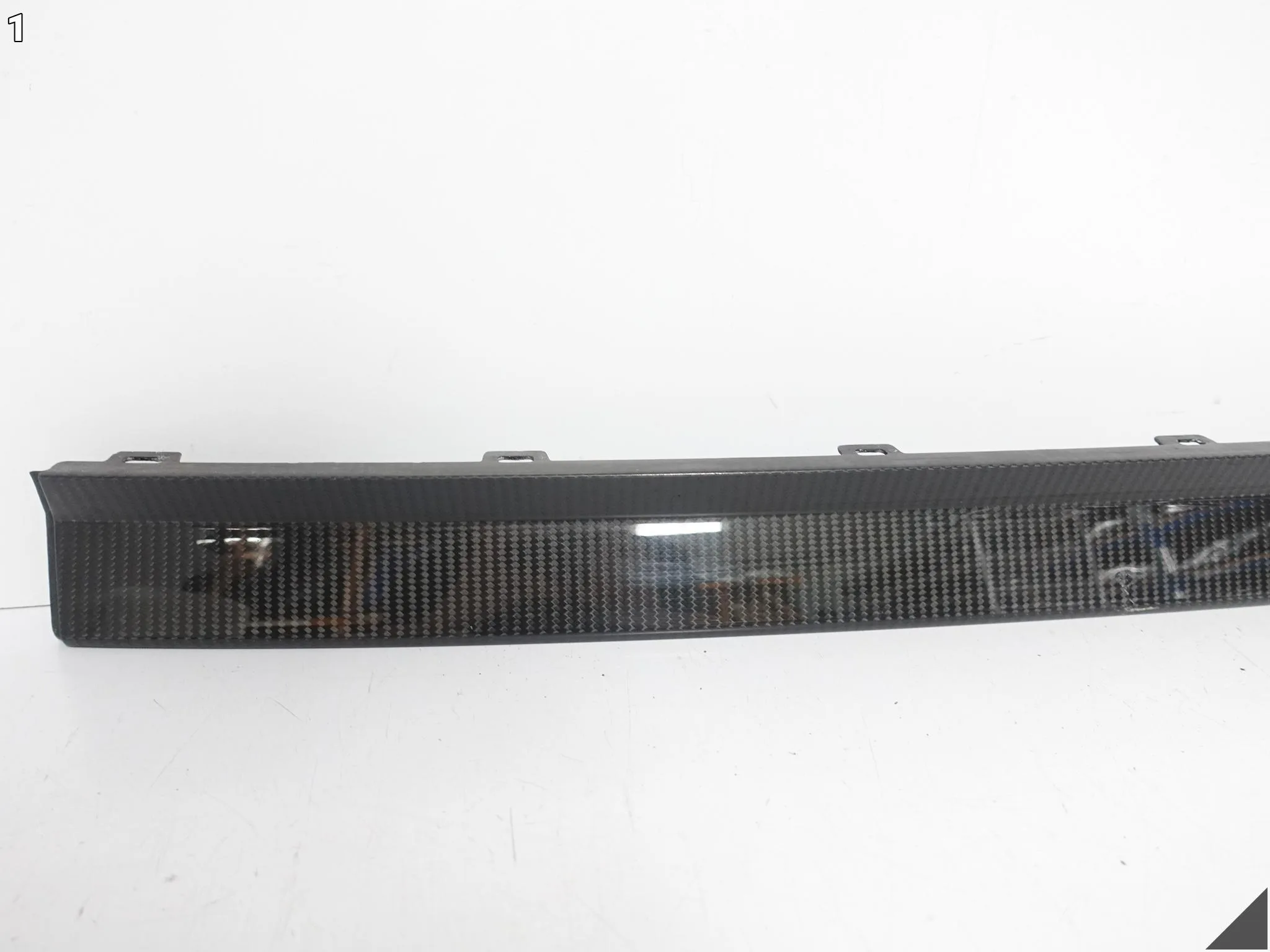 AUDI E-TRON GT 4J3 20-24 SPOILER LISTWA ZDERZAK TYŁ ŚRODKOWA CARBON AUDI E-TRON GT 4J3 20-24 SPOILER LISTWA ZDERZAK TYŁ ŚRODKOWA CARBON - obrazek 2