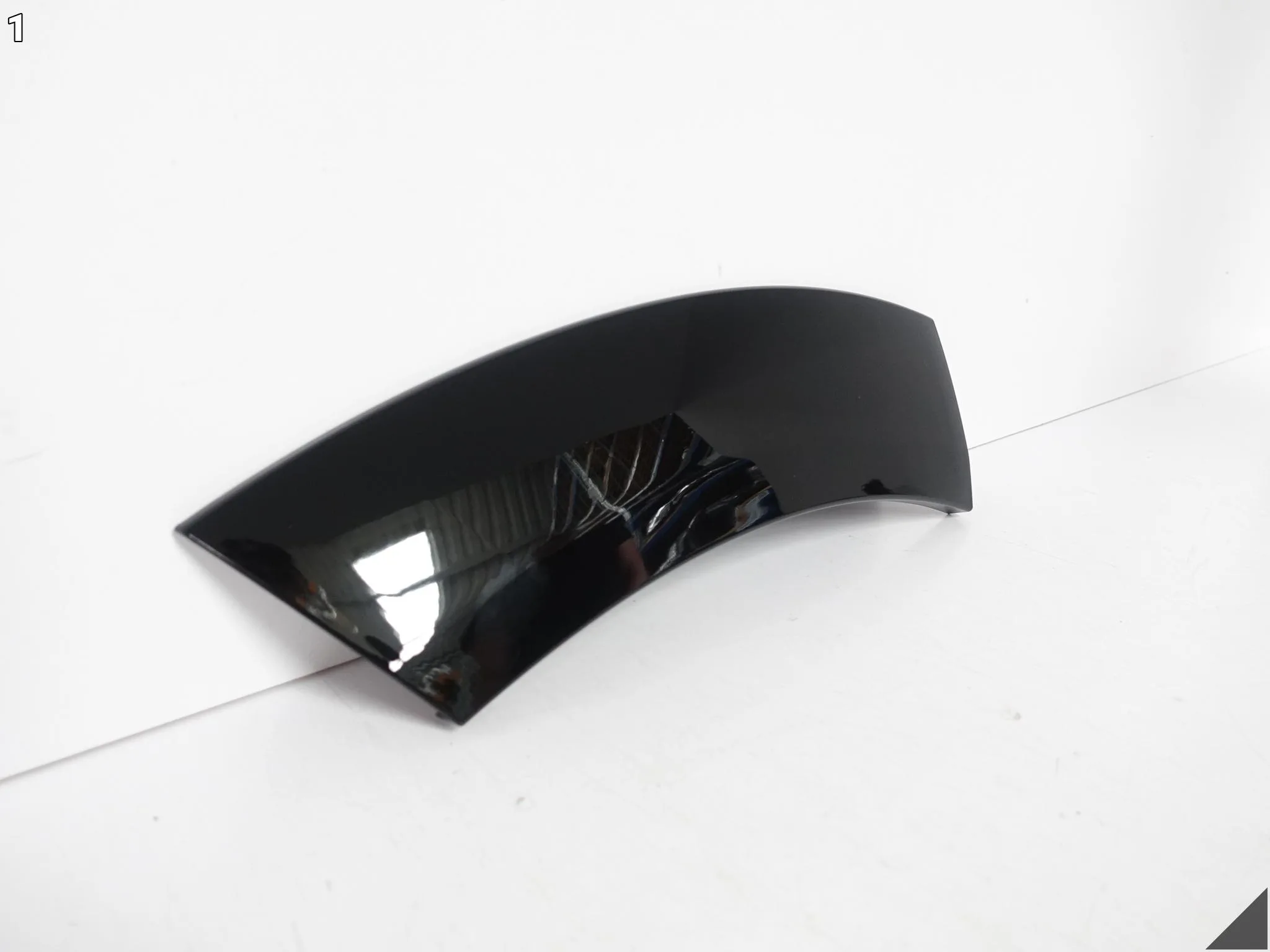 KIA SOUL II 2 13-19 LISTWA NAKŁADKA NA BŁOTNIK PRAWA TYŁ B2F46-AB5B0 KIA SOUL II 2 13-19 LISTWA NAKŁADKA NA BŁOTNIK PRAWA TYŁ B2F46-AB5B0 - obrazek 2