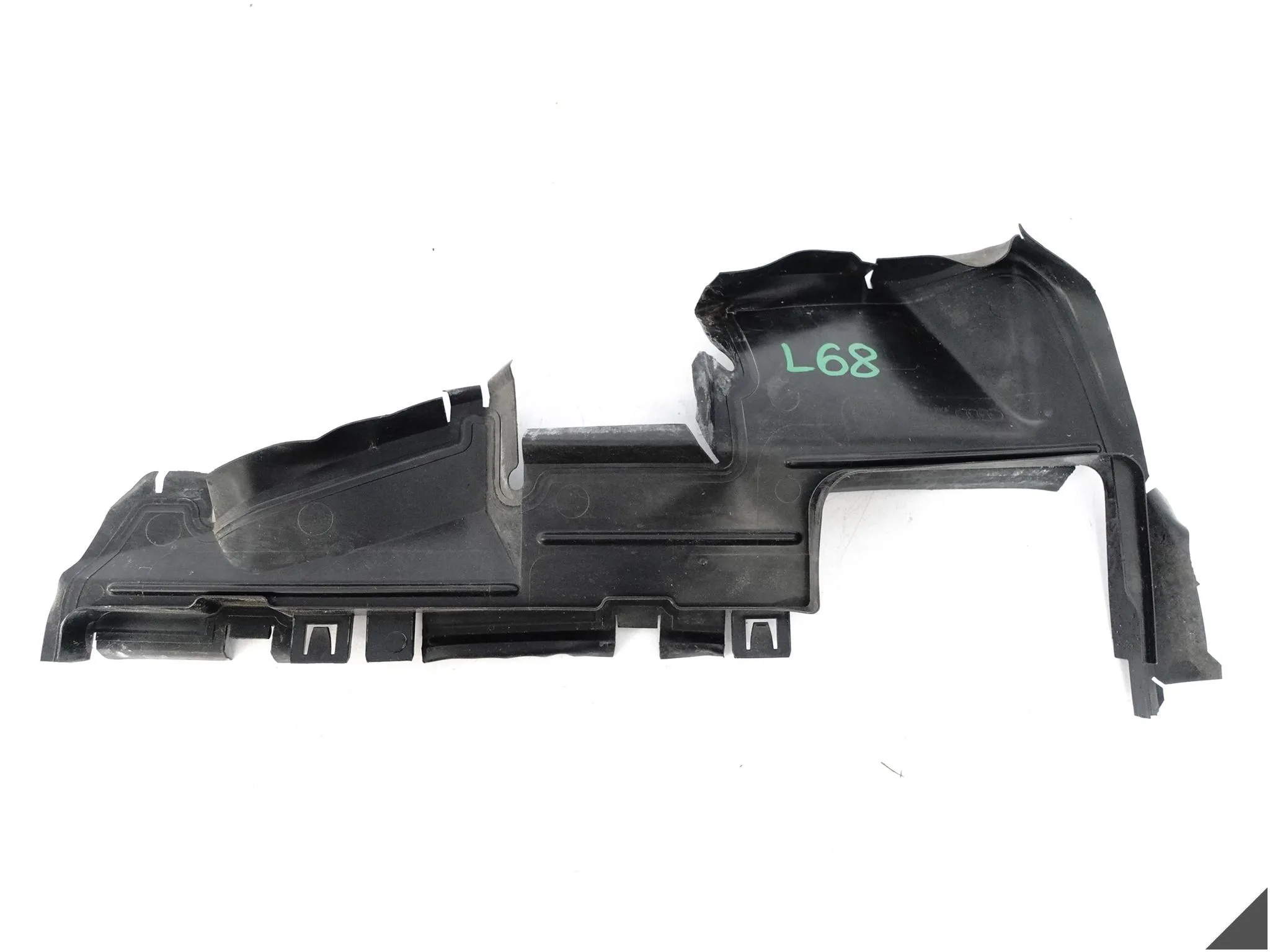 AUDI A5 S5 8T0 B8 LIFT 11-16 KIEROWNICA POWIETRZA UCHWYT PAS PRZEDNI PRAWA AUDI A5 S5 8T0 B8 LIFT 11-16 KIEROWNICA POWIETRZA UCHWYT PAS PRZEDNI PRAWA