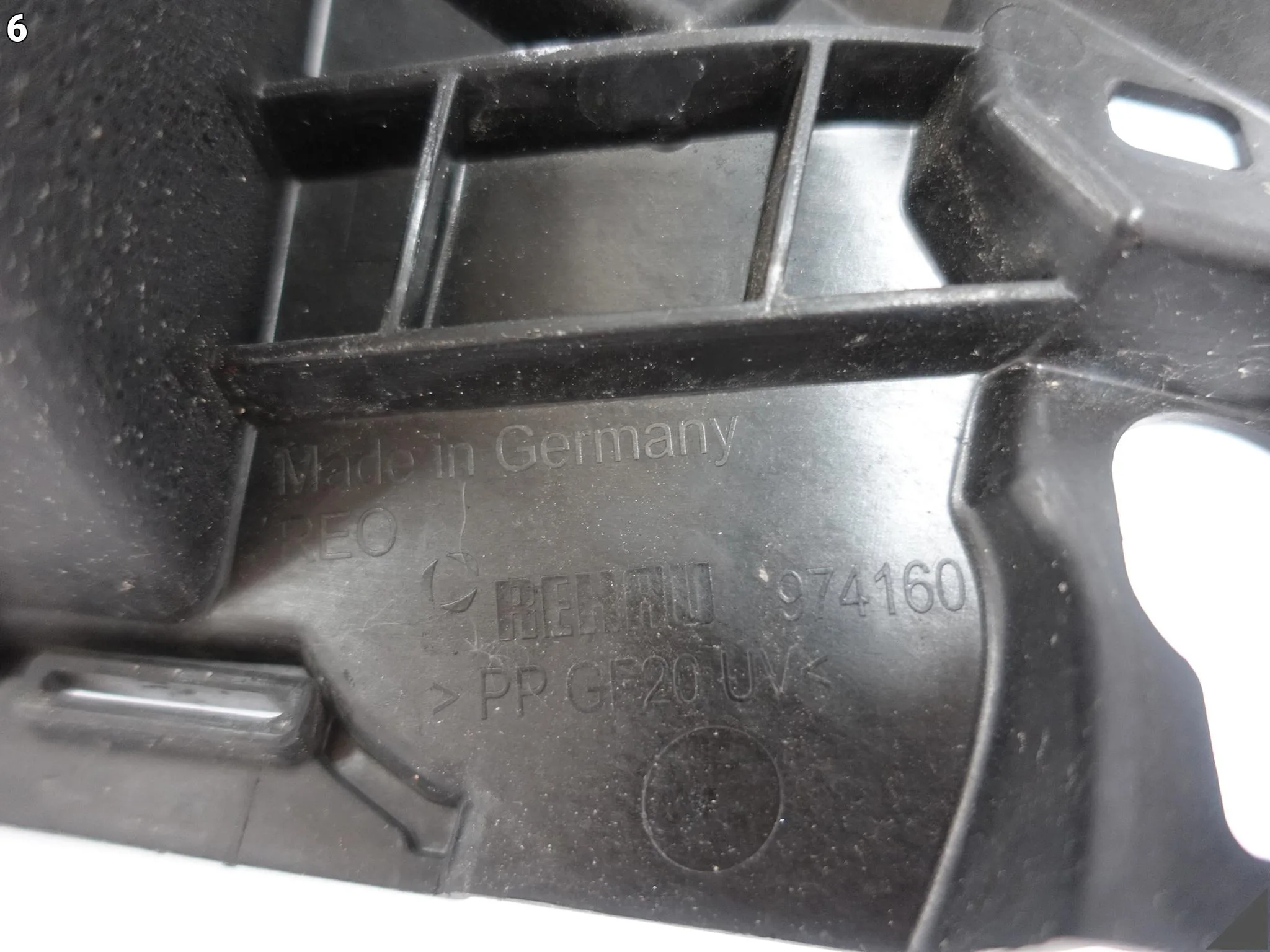AUDI RS3 8Y0 20-24 MOCOWANIE WZMOCNIENIE GRILLA ATRAPY ZDERZAKA 8Y0853949B AUDI RS3 8Y0 20-24 MOCOWANIE WZMOCNIENIE GRILLA ATRAPY ZDERZAKA 8Y0853949B - obrazek 7