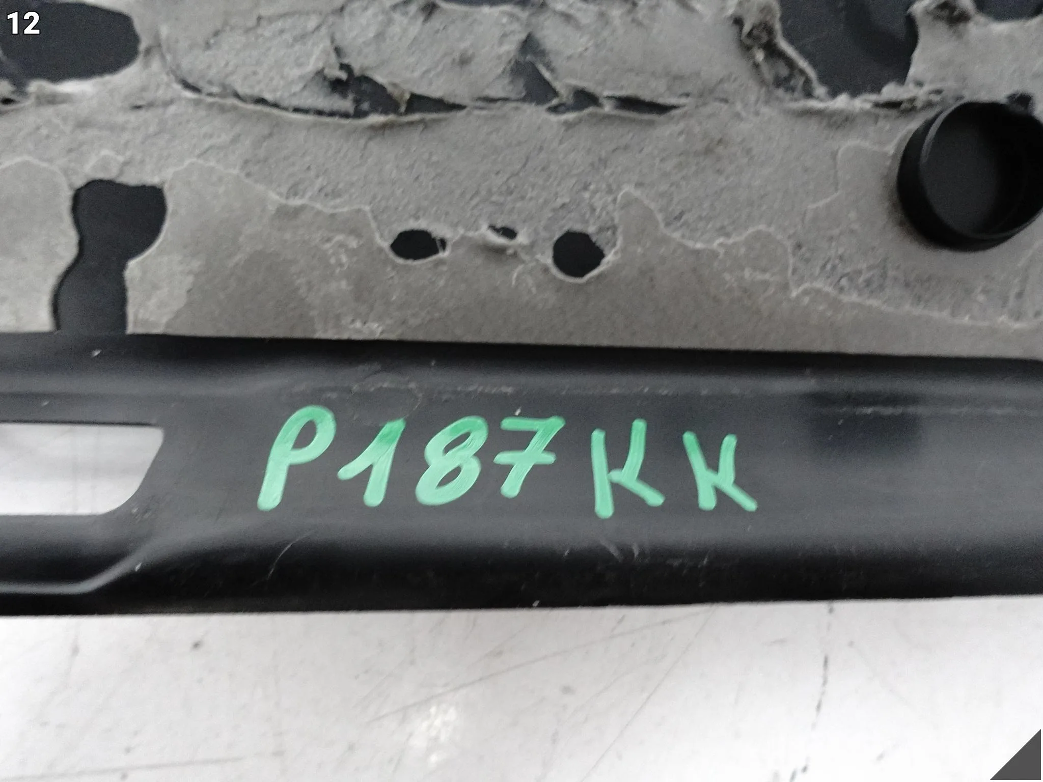 PORSCHE 911 991 CARRERA 4 GTS 11-19 LISTWA NAKŁADKA OSŁONA PROGU PRAWA PORSCHE 911 991 CARRERA 4 GTS 11-19 LISTWA NAKŁADKA OSŁONA PROGU PRAWA - obrazek 13