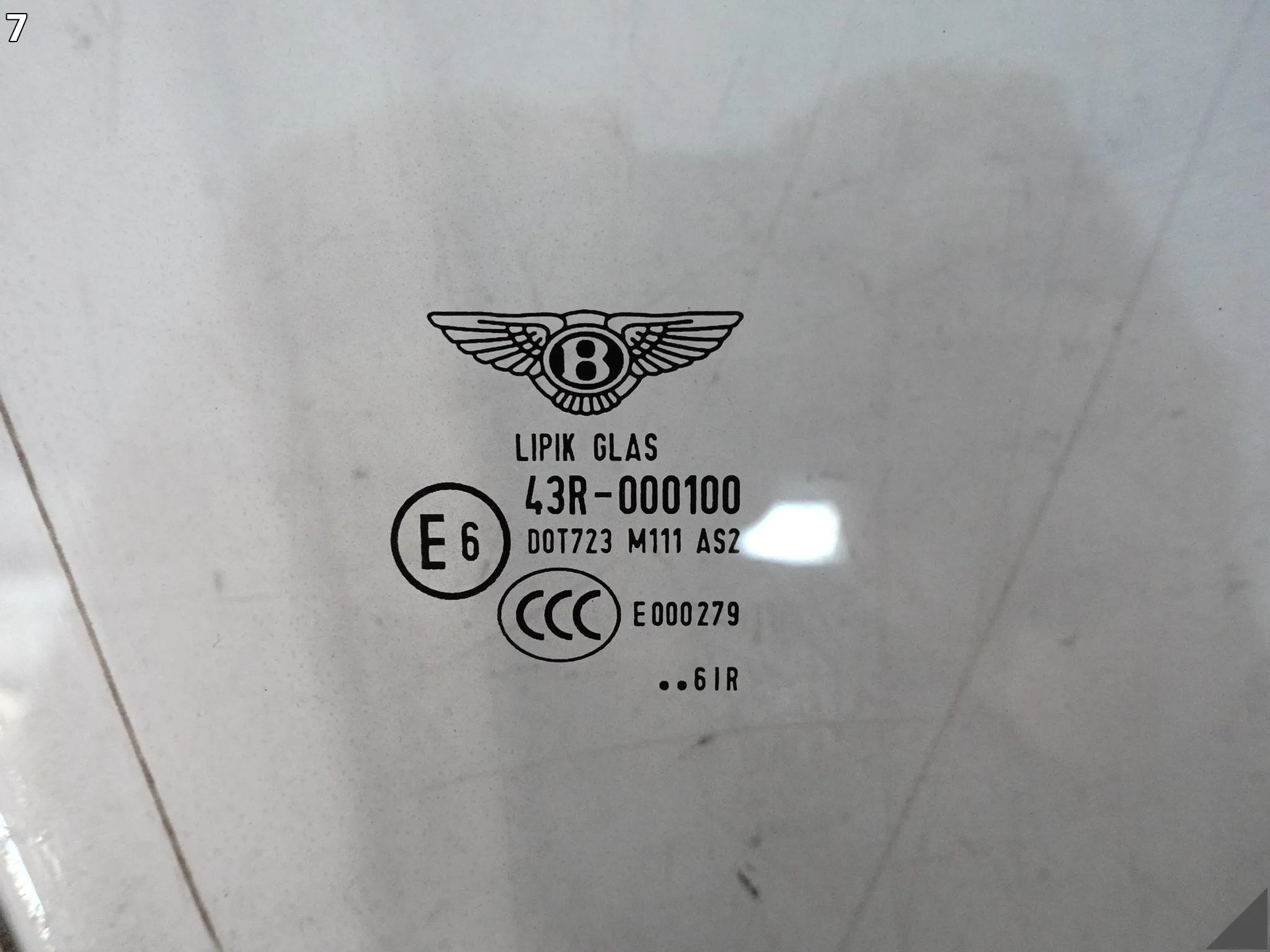 BENTLEY CONTINENTAL FLYING SPUR 3W5 06-12 SZYBA BOCZNA DRZWI PRAWA PRZÓD BENTLEY CONTINENTAL FLYING SPUR 3W5 06-12 SZYBA BOCZNA DRZWI PRAWA PRZÓD - obrazek 8