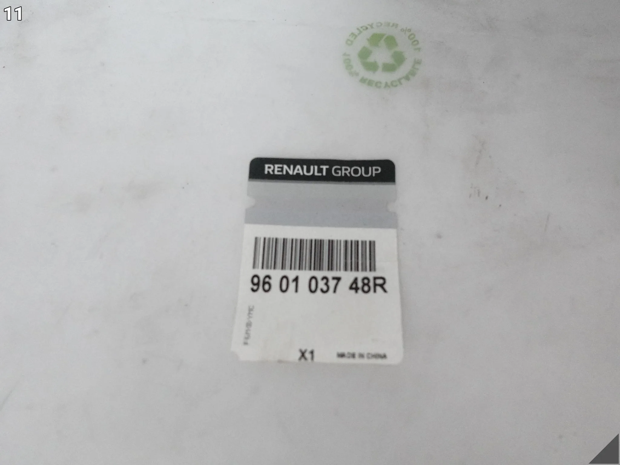 RENAULT MEGANE IV 4 16-20 LISTWA CHROM GRILLA ATRAPY PRZÓD GÓRNA LEWA RENAULT MEGANE IV 4 16-20 LISTWA CHROM GRILLA ATRAPY PRZÓD GÓRNA LEWA - obrazek 12
