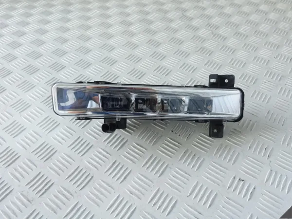 BMW 5 G30 G31 6 G32 LED LAMPA HALOGEN LEWY IDEALNY