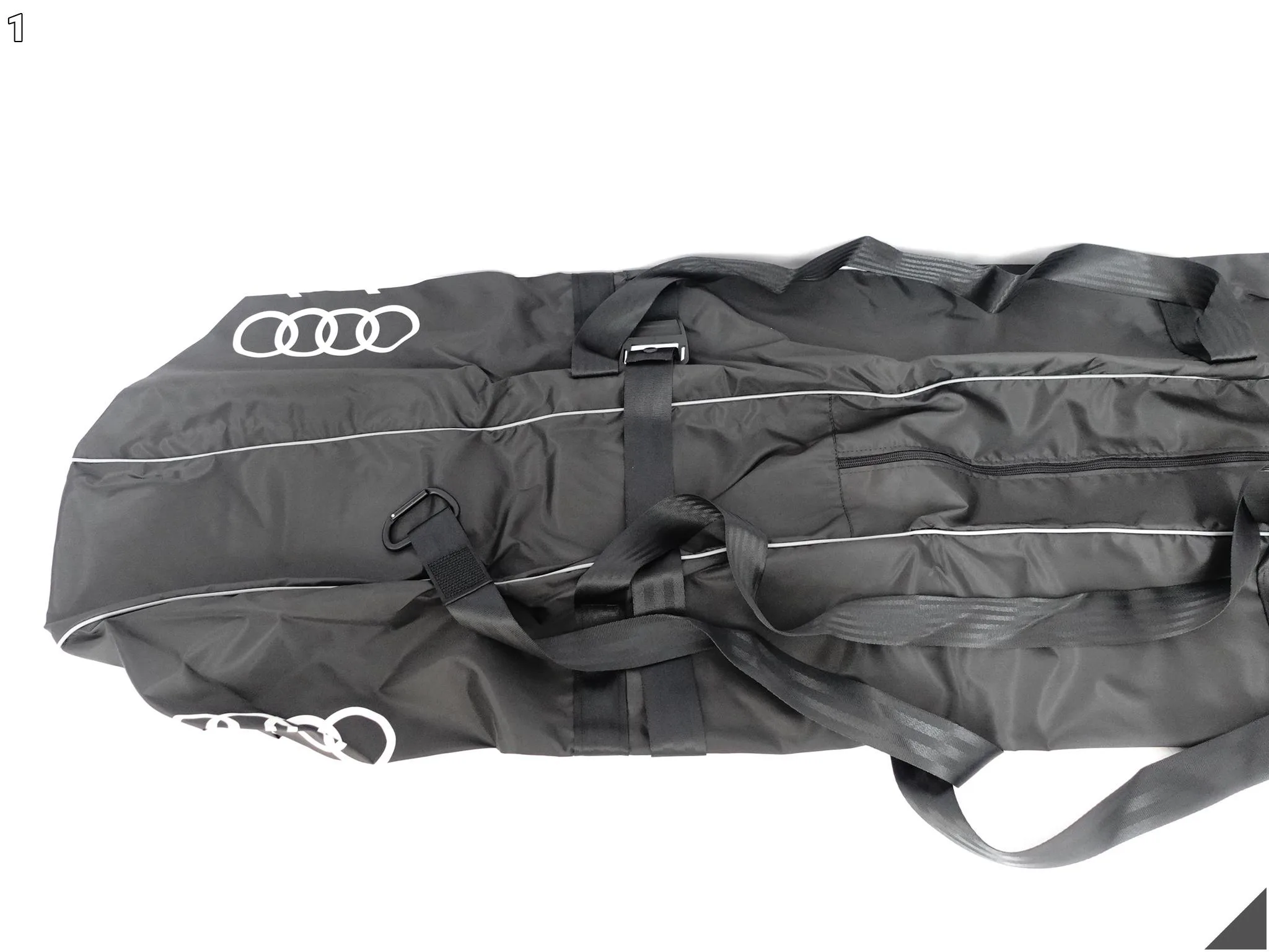 AUDI A5 S5 RS5 8T0 A4 S4 RS4 8K0 Q7 4L0 A3 8P0 TORBA POKROWIEC NA NARTY AUDI A5 S5 RS5 8T0 A4 S4 RS4 8K0 Q7 4L0 A3 8P0 TORBA POKROWIEC NA NARTY - obrazek 2
