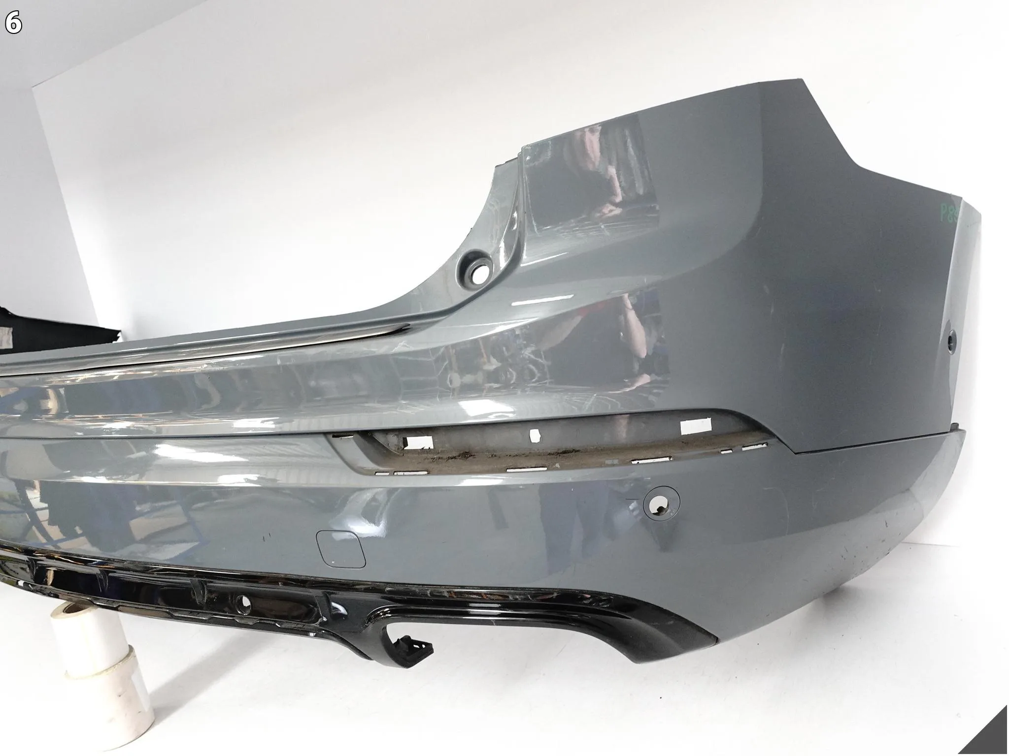 VOLVO XC90 II (2 GENERACJA) R-DESIGN LIFT 14-21 ZDERZAK BUMPER TYŁ (6xPDC) VOLVO XC90 II (2 GENERACJA) R-DESIGN LIFT 14-21 ZDERZAK BUMPER TYŁ (6xPDC) - obrazek 7