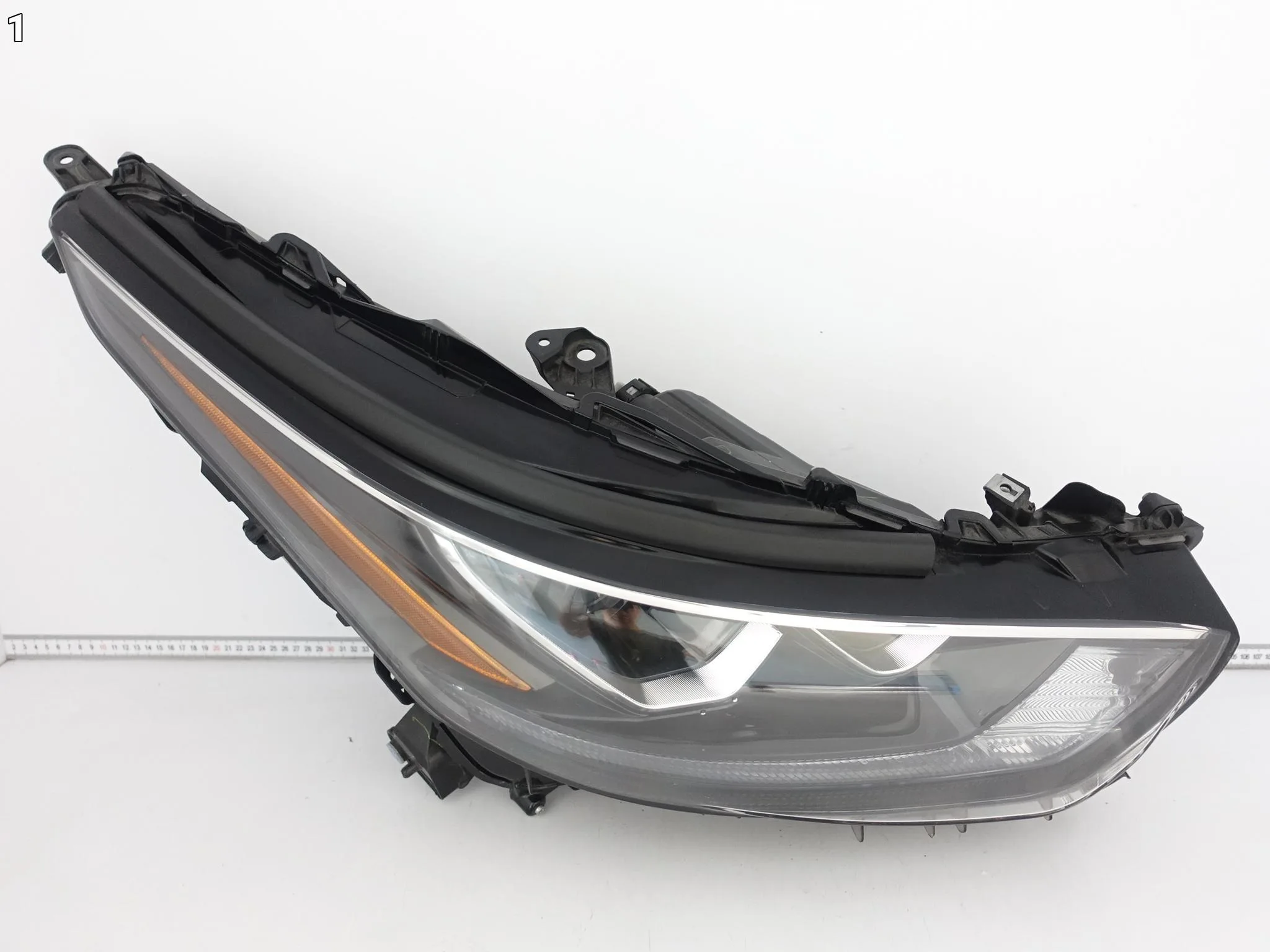 TOYOTA HIGHLANDER IV 4 XU70 19- FULL LED LAMPA PRAWA PRZÓD EUROPA TOYOTA HIGHLANDER IV 4 XU70 19- FULL LED LAMPA PRAWA PRZÓD EUROPA - obrazek 2