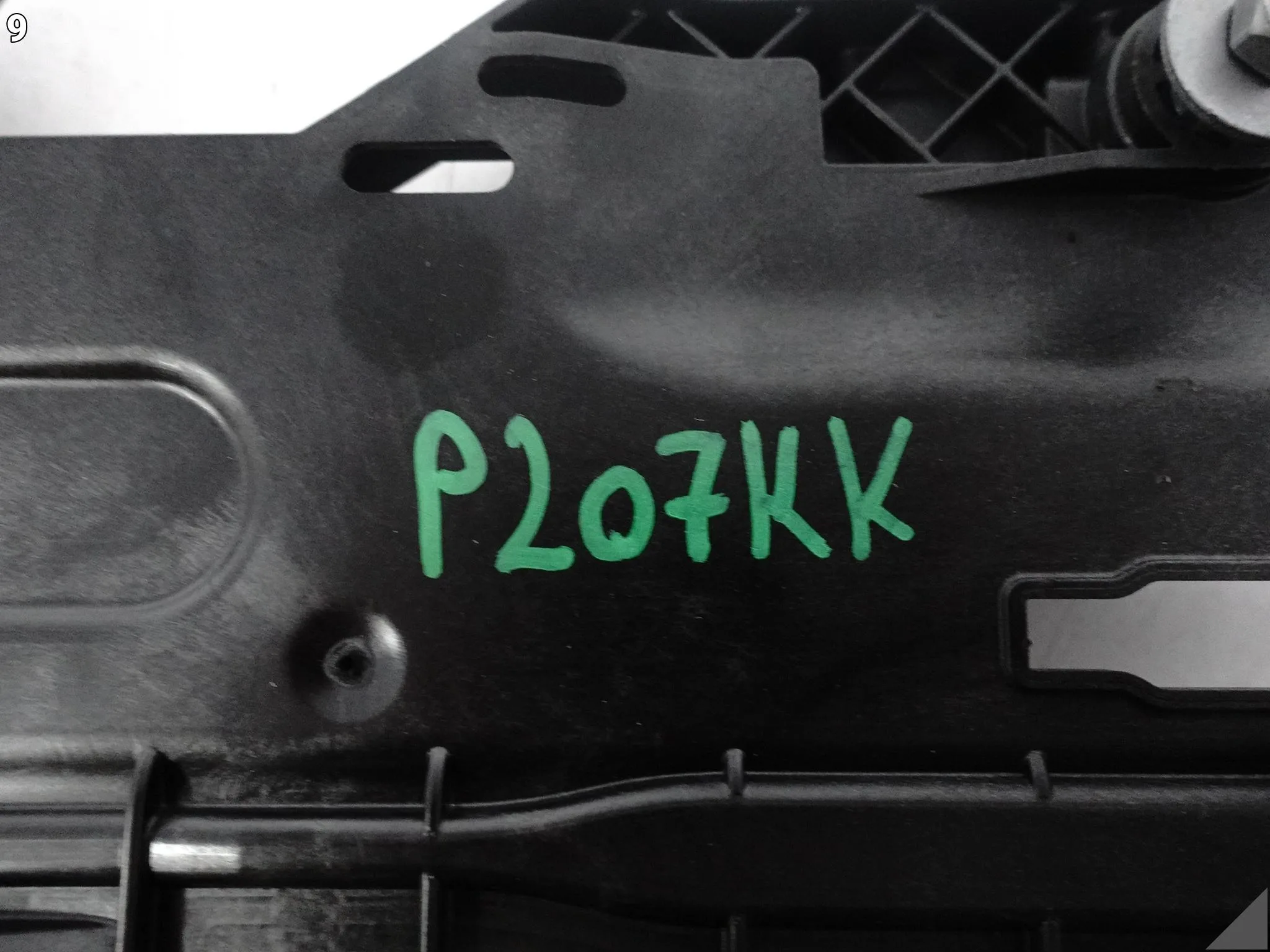PORSCHE 911 991 11-19 ŚLIZG UCHWYT MOCOWANIE LAMPY LEWY PRZÓD 99163120108 PORSCHE 911 991 11-19 ŚLIZG UCHWYT MOCOWANIE LAMPY LEWY PRZÓD 99163120108 - obrazek 10