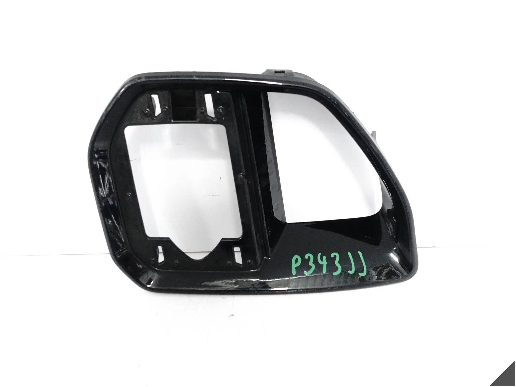 BMW X6 G06 M-PAKIET MSP SPORT 18-23 ZDERZAK KRATKA OSŁONA RAMKA LEWA PRZÓD BMW X6 G06 M-PAKIET MSP SPORT 18-23 ZDERZAK KRATKA OSŁONA RAMKA LEWA PRZÓD