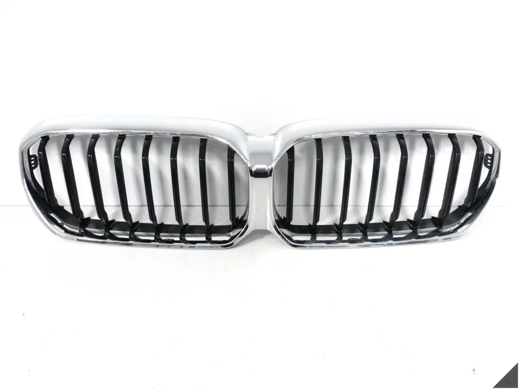 BMW 5 G30 G31 LCI LIFT 20-24 GRILL ATRAPA KRATKA W ZDERZAK PRZÓD 9464210 BMW 5 G30 G31 LCI LIFT 20-24 GRILL ATRAPA KRATKA W ZDERZAK PRZÓD 9464210