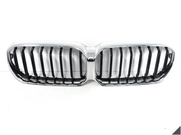 BMW 5 G30 G31 LCI LIFT 20-24 GRILL ATRAPA KRATKA W ZDERZAK PRZÓD 9464210 BMW 5 G30 G31 LCI LIFT 20-24 GRILL ATRAPA KRATKA W ZDERZAK PRZÓD 9464210