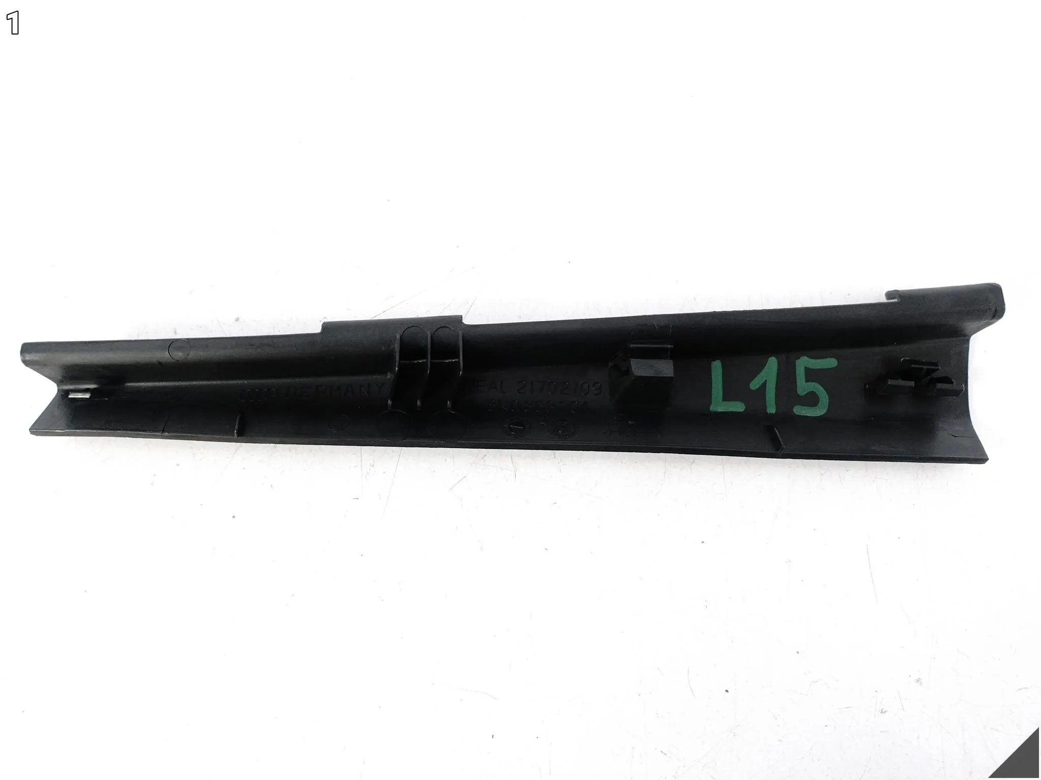 AUDI A5 S5 8T0 A4 S4 8K0 B8 LIFT 07-16 OSŁONA POSZYCIE SŁUPEK A PRAWA 4PK AUDI A5 S5 8T0 A4 S4 8K0 B8 LIFT 07-16 OSŁONA POSZYCIE SŁUPEK A PRAWA 4PK - obrazek 2
