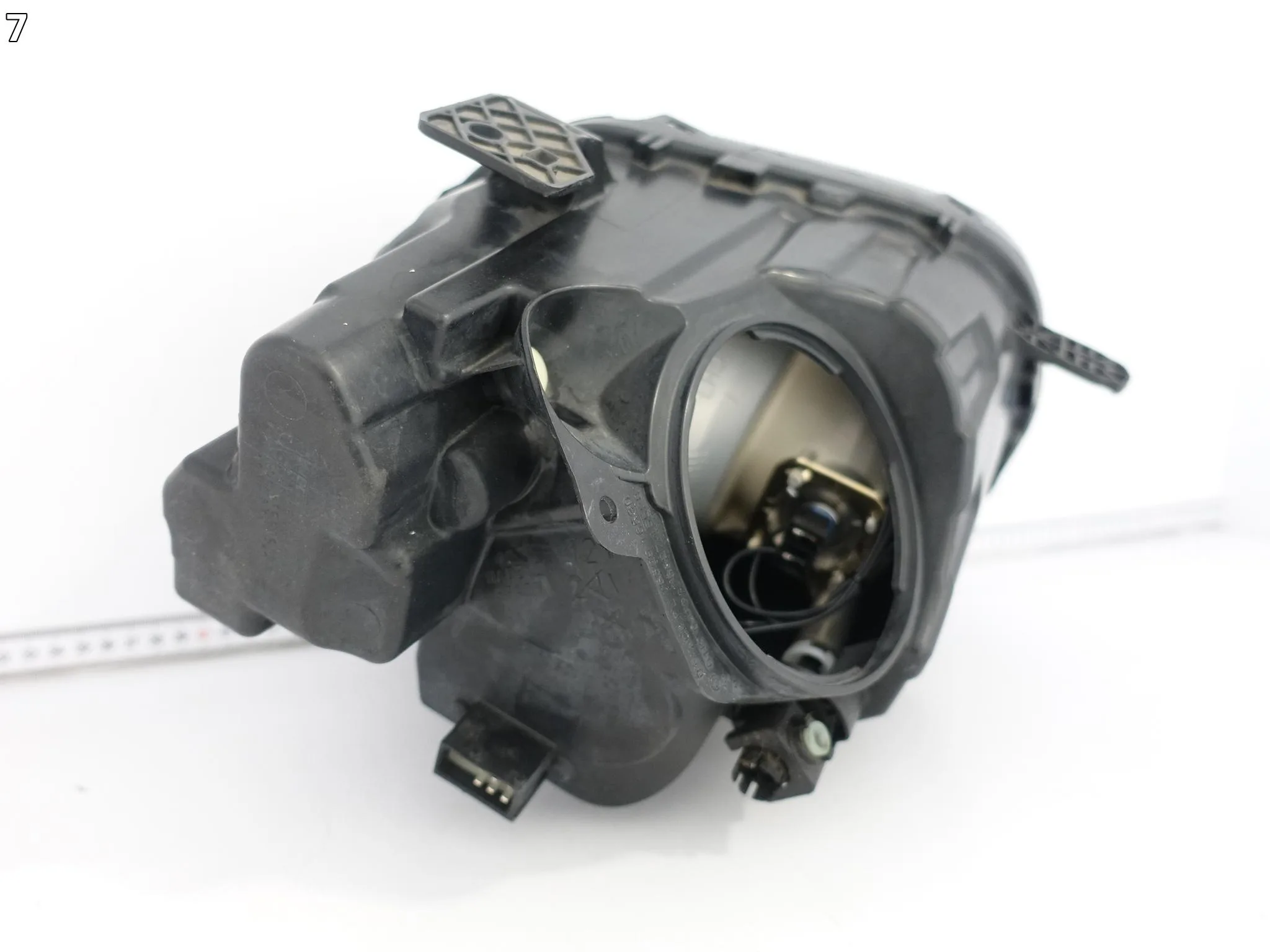 CITROEN C3 AIRCROSS A88 17-20 LAMPA ZWYKŁA HALOGEN H7 LEWA PRZÓD EUROPA CITROEN C3 AIRCROSS A88 17-20 LAMPA ZWYKŁA HALOGEN H7 LEWA PRZÓD EUROPA - obrazek 8
