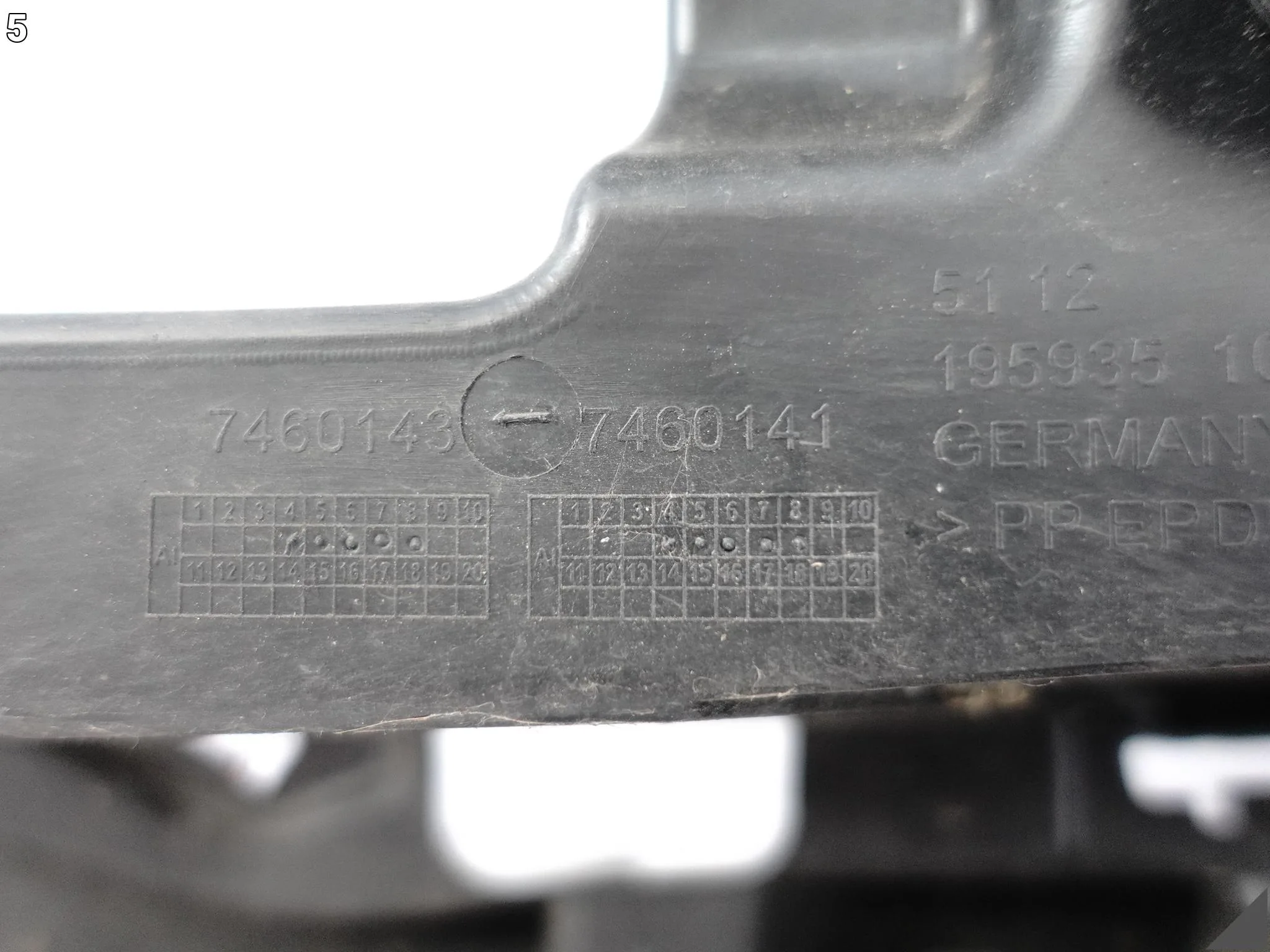 BMW 2 F45 F46 LIFT LCI 18-22 ZWYKŁY ZDERZAK ŚLIZG MOCOWANIE LEWE PRZÓD BMW 2 F45 F46 LIFT LCI 18-22 ZWYKŁY ZDERZAK ŚLIZG MOCOWANIE LEWE PRZÓD - obrazek 6