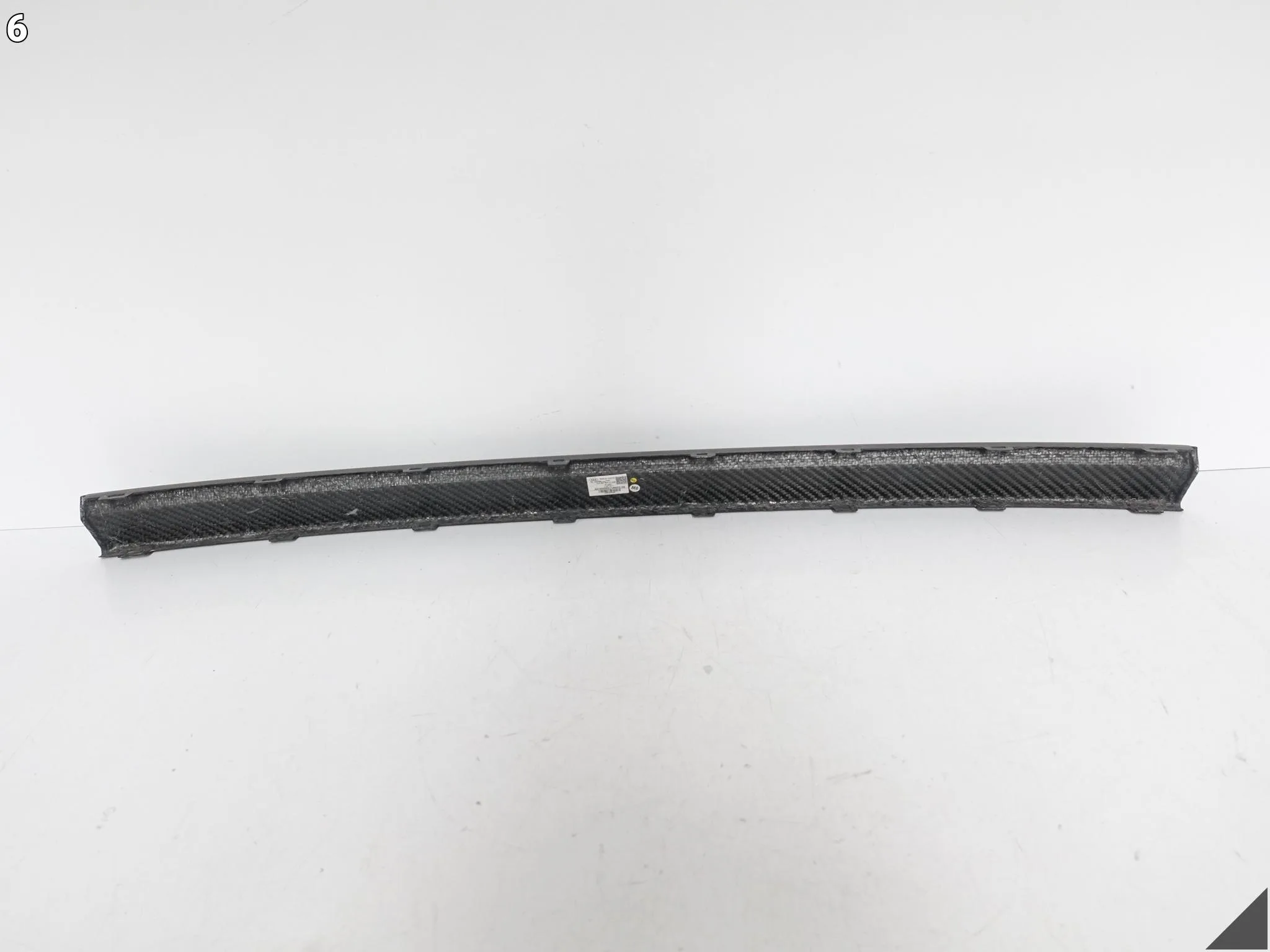 AUDI E-TRON GT 4J3 20-24 SPOILER LISTWA ZDERZAK TYŁ ŚRODKOWA CARBON AUDI E-TRON GT 4J3 20-24 SPOILER LISTWA ZDERZAK TYŁ ŚRODKOWA CARBON - obrazek 7