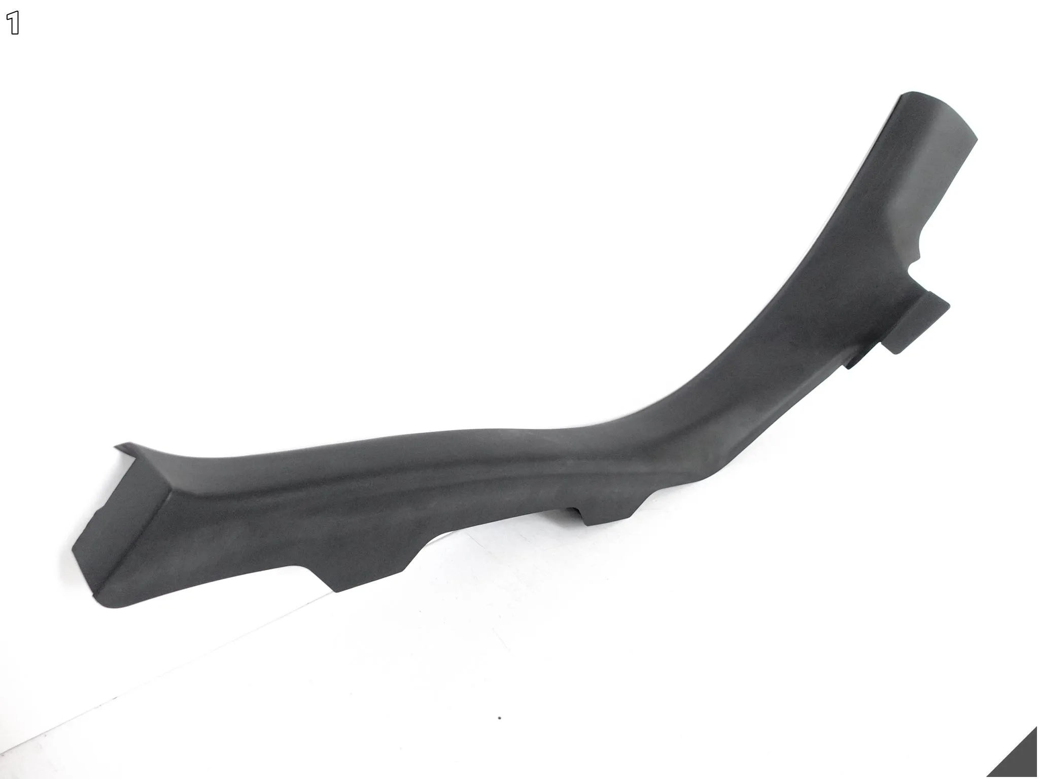 AUDI A5 S5 8T8 B8 LIFT 07-16 SPORTBACK LISTWA OSŁONA POSZYCIE SŁUPEK C LEWA AUDI A5 S5 8T8 B8 LIFT 07-16 SPORTBACK LISTWA OSŁONA POSZYCIE SŁUPEK C LEWA - obrazek 2