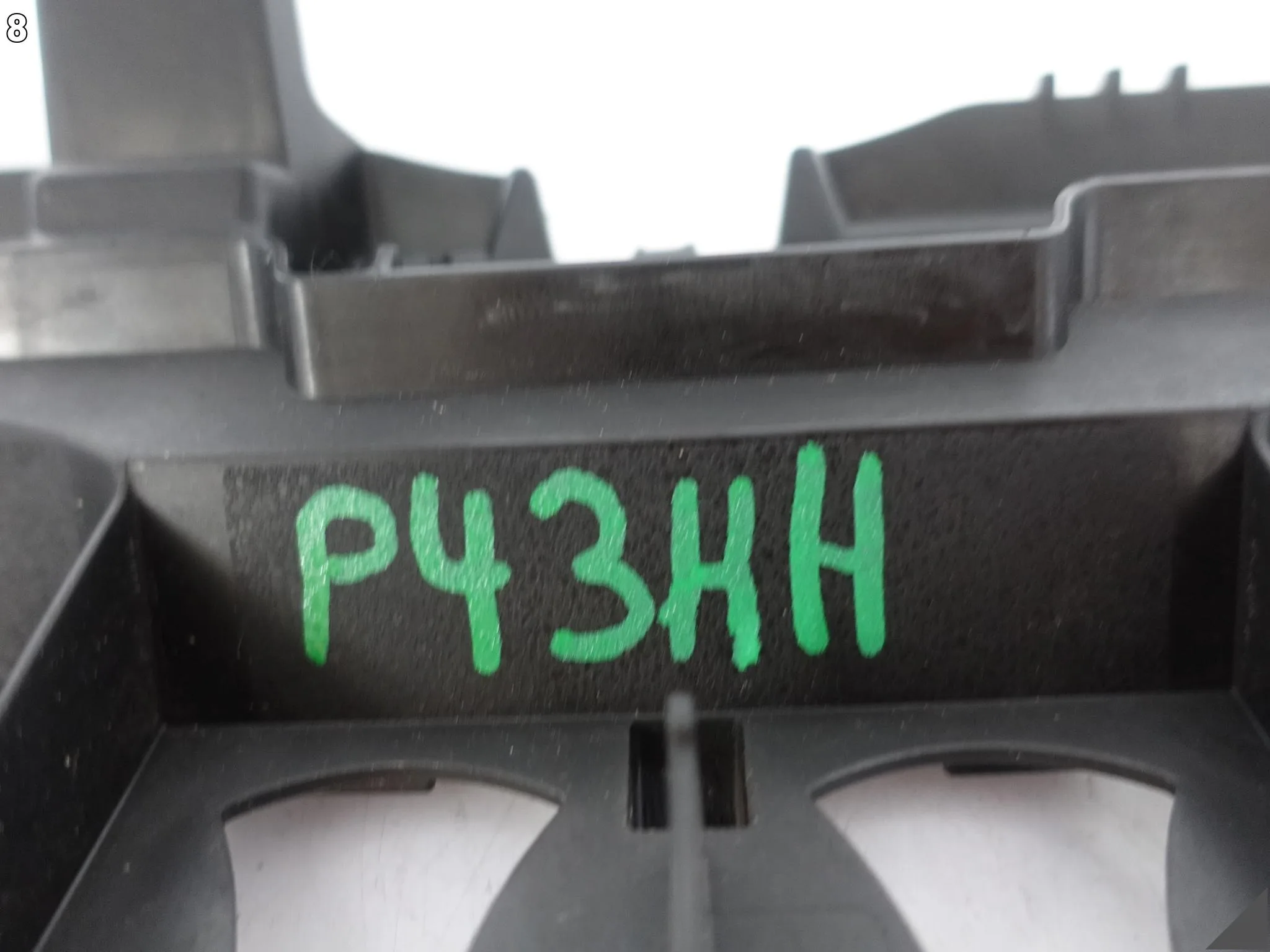 AUDI RS3 8Y0 20-24 MOCOWANIE WZMOCNIENIE GRILLA ATRAPY ZDERZAKA 8Y0853949B AUDI RS3 8Y0 20-24 MOCOWANIE WZMOCNIENIE GRILLA ATRAPY ZDERZAKA 8Y0853949B - obrazek 9