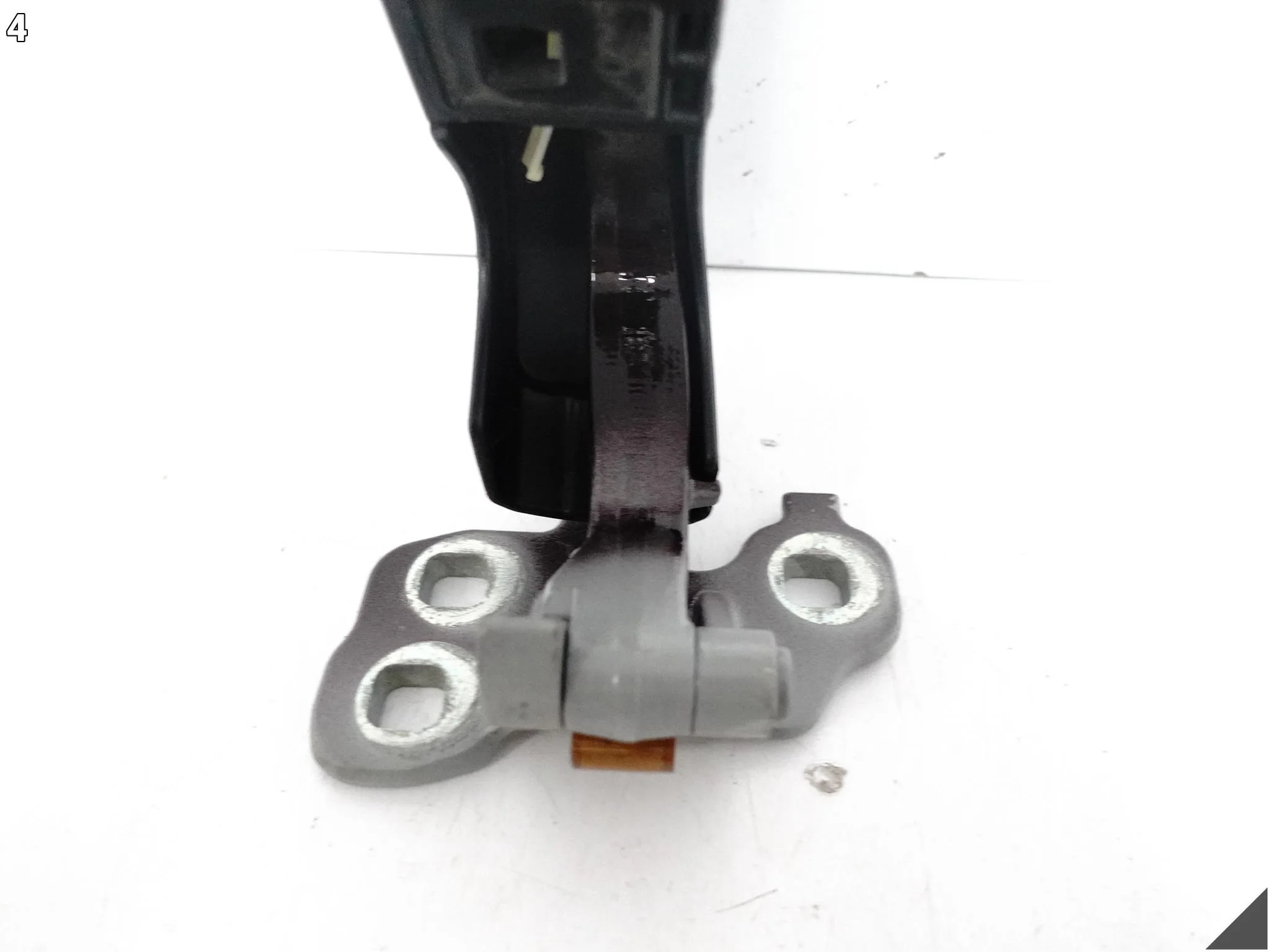 BMW 6 G32 GT GRAN TURISMO 17-23 ZAWIAS KLAPY BAGAŻNIKA LEWY TYŁ 7397892 BMW 6 G32 GT GRAN TURISMO 17-23 ZAWIAS KLAPY BAGAŻNIKA LEWY TYŁ 7397892 - obrazek 5
