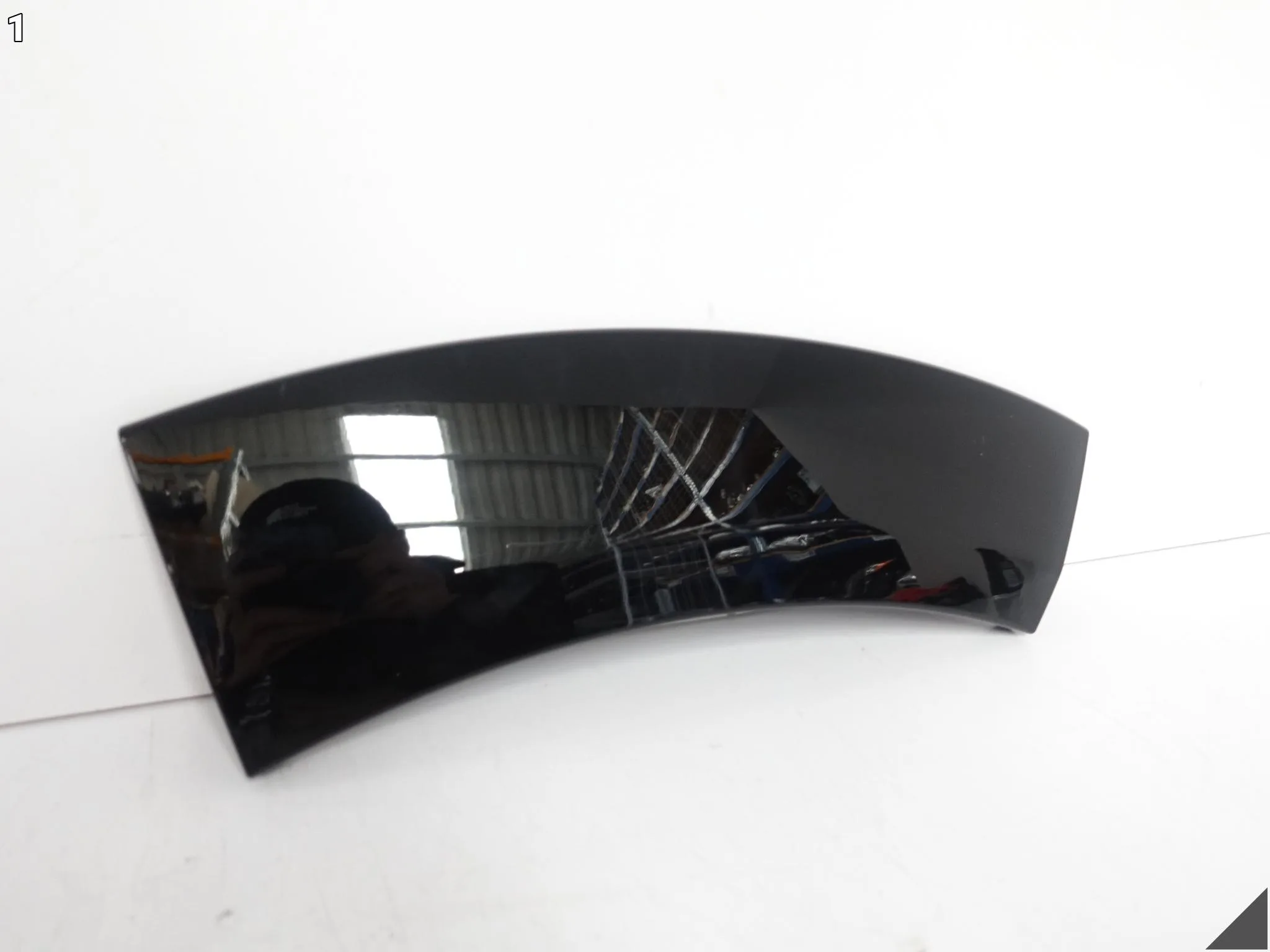 KIA SOUL II 2 13-19 LISTWA NAKŁADKA NA BŁOTNIK LEWA TYŁ B2F46-AB5A0 KIA SOUL II 2 13-19 LISTWA NAKŁADKA NA BŁOTNIK LEWA TYŁ B2F46-AB5A0 - obrazek 2