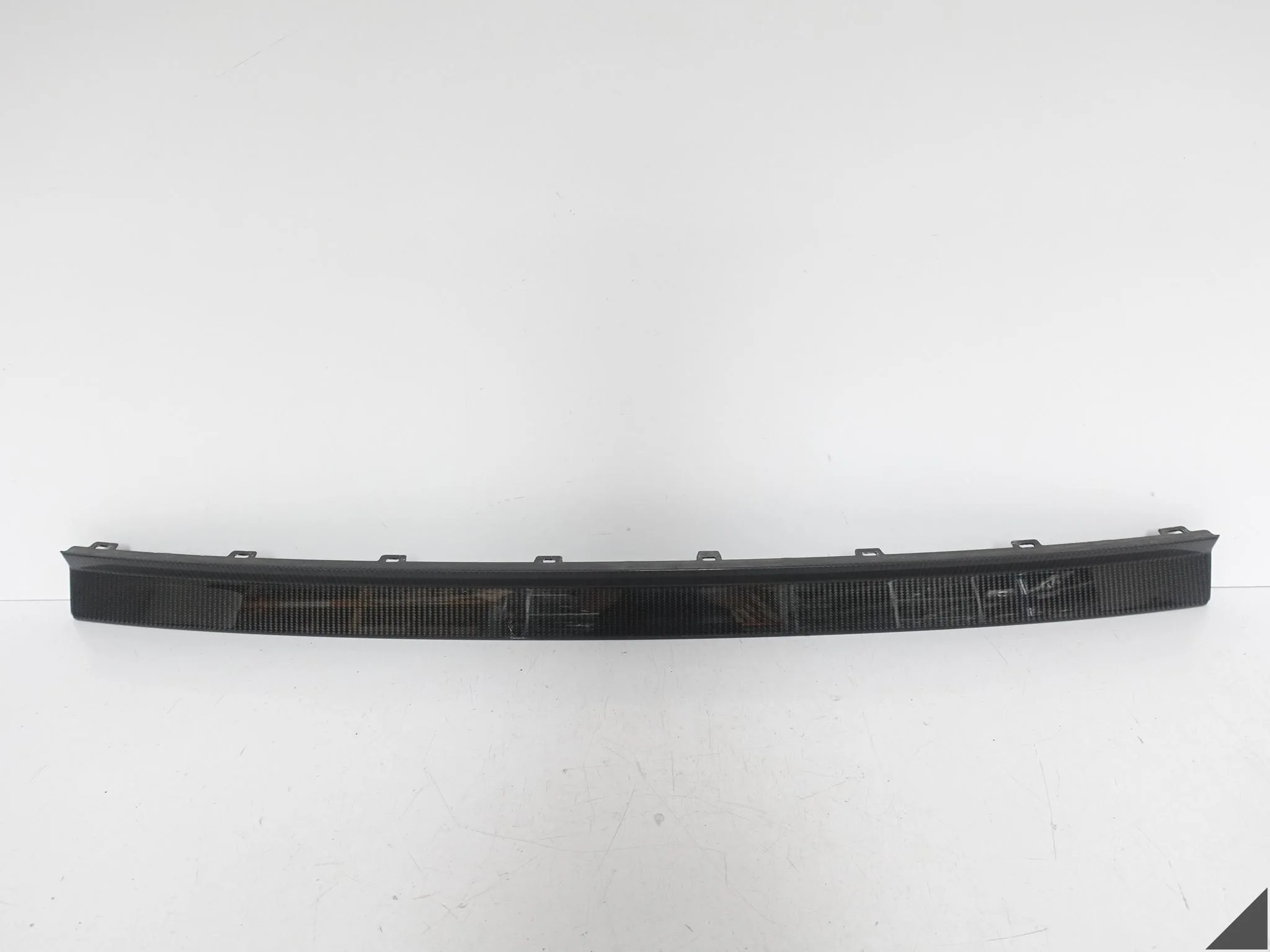 AUDI E-TRON GT 4J3 20-24 SPOILER LISTWA ZDERZAK TYŁ ŚRODKOWA CARBON AUDI E-TRON GT 4J3 20-24 SPOILER LISTWA ZDERZAK TYŁ ŚRODKOWA CARBON