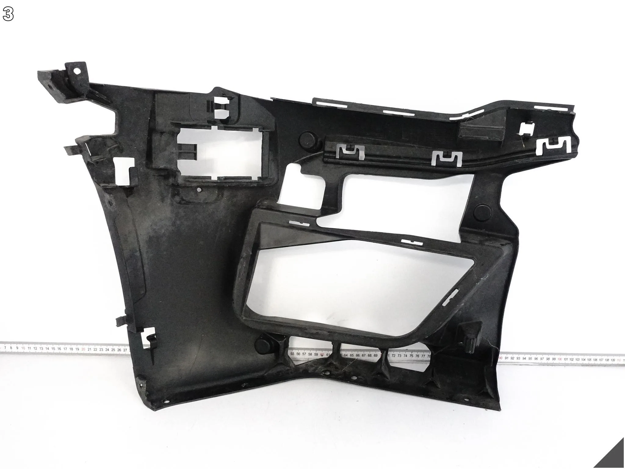 BMW M5 F90 M-POWER 17-20 ZDERZAK ŚLIZG MOCOWANIE WSPORNIK LEWE PRZÓD BMW M5 F90 M-POWER 17-20 ZDERZAK ŚLIZG MOCOWANIE WSPORNIK LEWE PRZÓD - obrazek 4