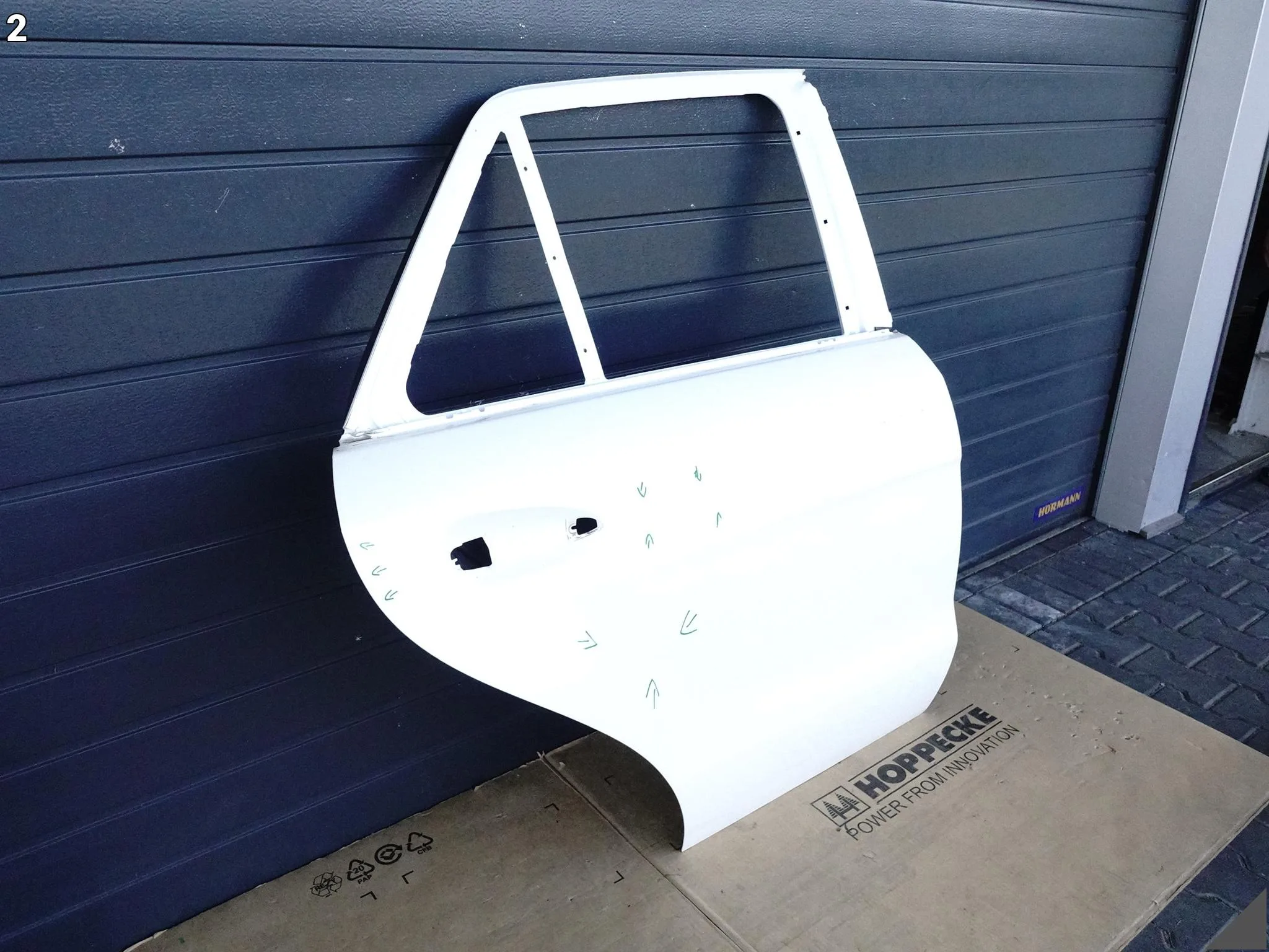 MERCEDES ML GLE W166 LIFT MOPF 11-19 DRZWI DOOR PRAWE TYŁ MERCEDES ML GLE W166 LIFT MOPF 11-19 DRZWI DOOR PRAWE TYŁ - obrazek 3