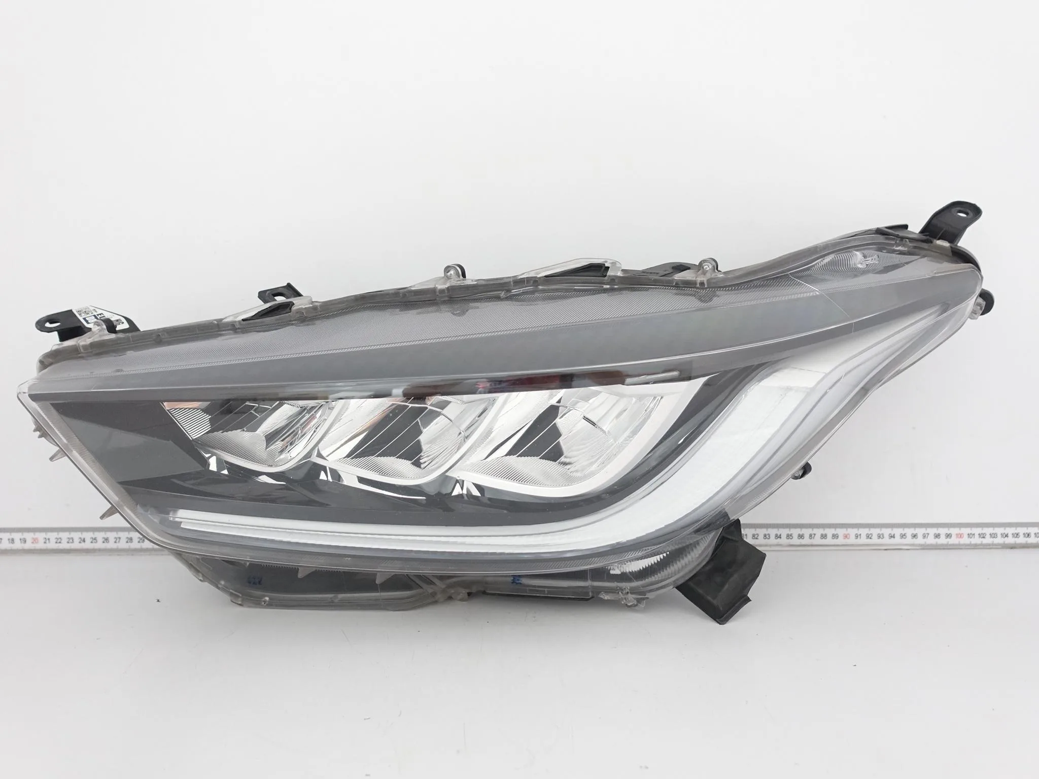TOYOTA YARIS IV 4 XP210 GR 20- LAMPA FULL LED LEWA PRZÓD EUROPA TOYOTA YARIS IV 4 XP210 GR 20- LAMPA FULL LED LEWA PRZÓD EUROPA