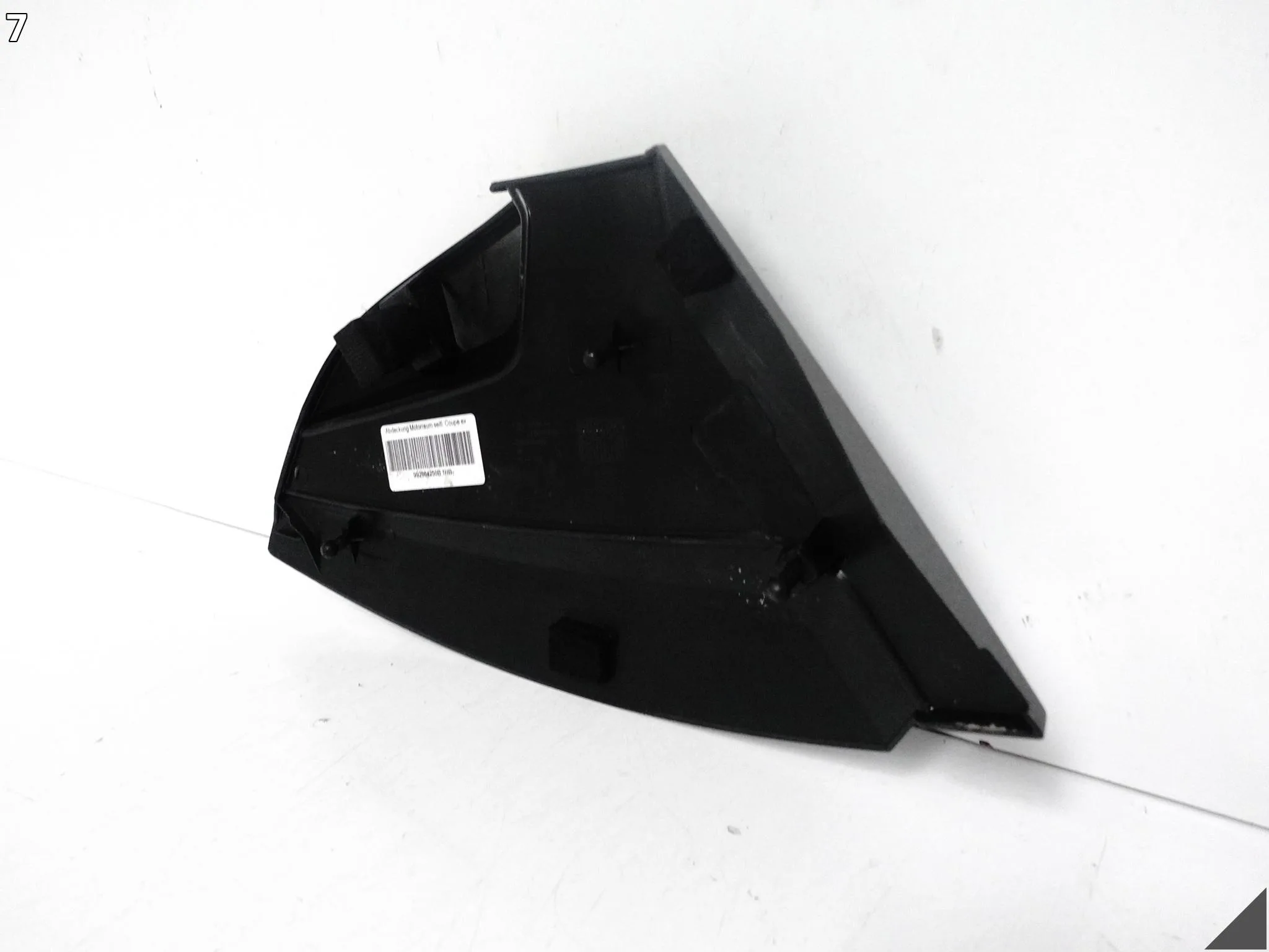 PORSCHE 911 992 19- MASKOWNICA OSŁONA KOMORY SILNIKA PRAWA TYŁ 992864250B PORSCHE 911 992 19- MASKOWNICA OSŁONA KOMORY SILNIKA PRAWA TYŁ 992864250B - obrazek 8