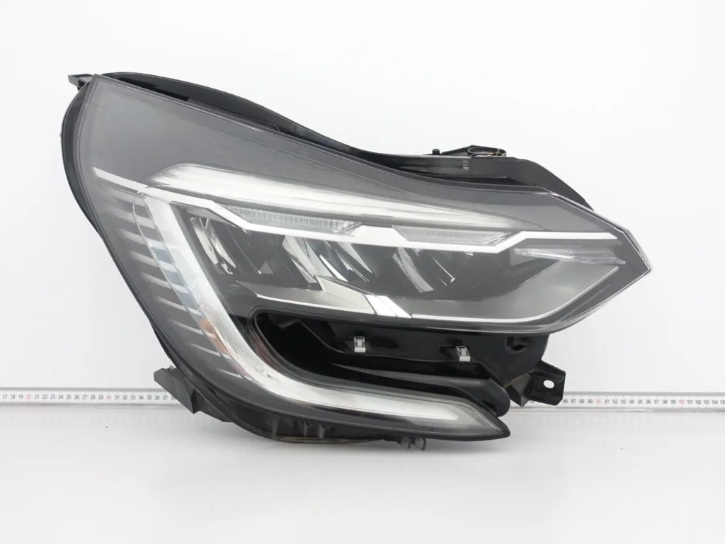 RENAULT CAPTUR II 2 19-24 LAMPA FULL LED PURE VISION PRAWA PRZÓD EUROPA RENAULT CAPTUR II 2 19-24 LAMPA FULL LED PURE VISION PRAWA PRZÓD EUROPA