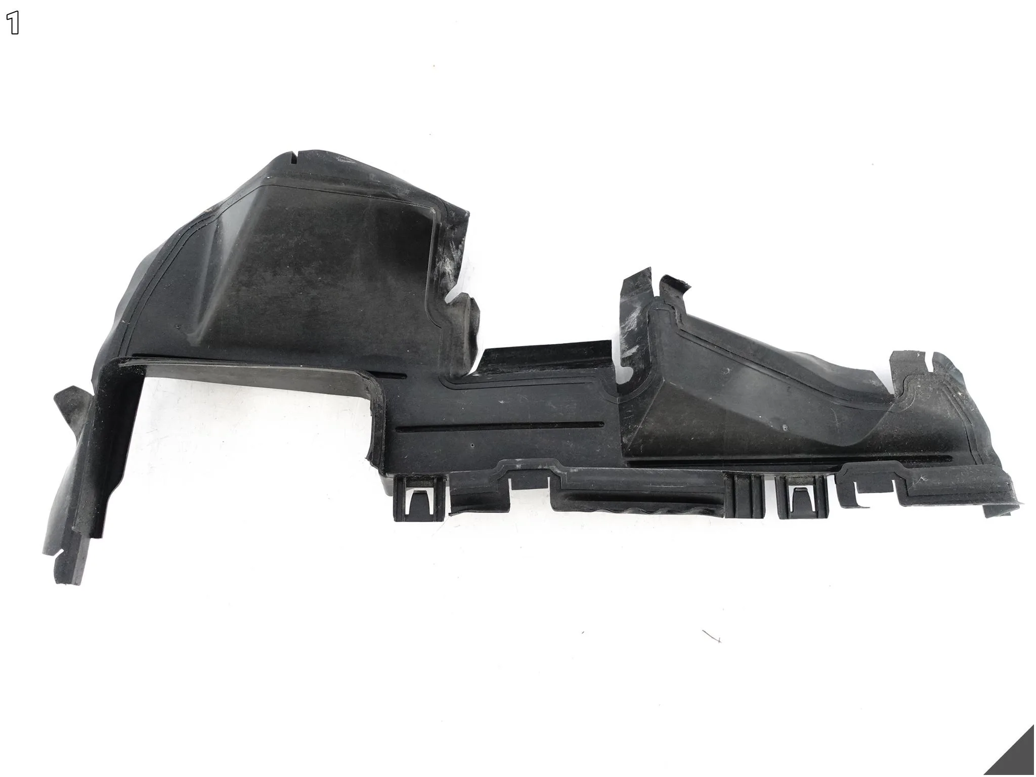 AUDI A5 S5 8T0 B8 LIFT 11-16 KIEROWNICA POWIETRZA UCHWYT PAS PRZEDNI PRAWA AUDI A5 S5 8T0 B8 LIFT 11-16 KIEROWNICA POWIETRZA UCHWYT PAS PRZEDNI PRAWA - obrazek 2